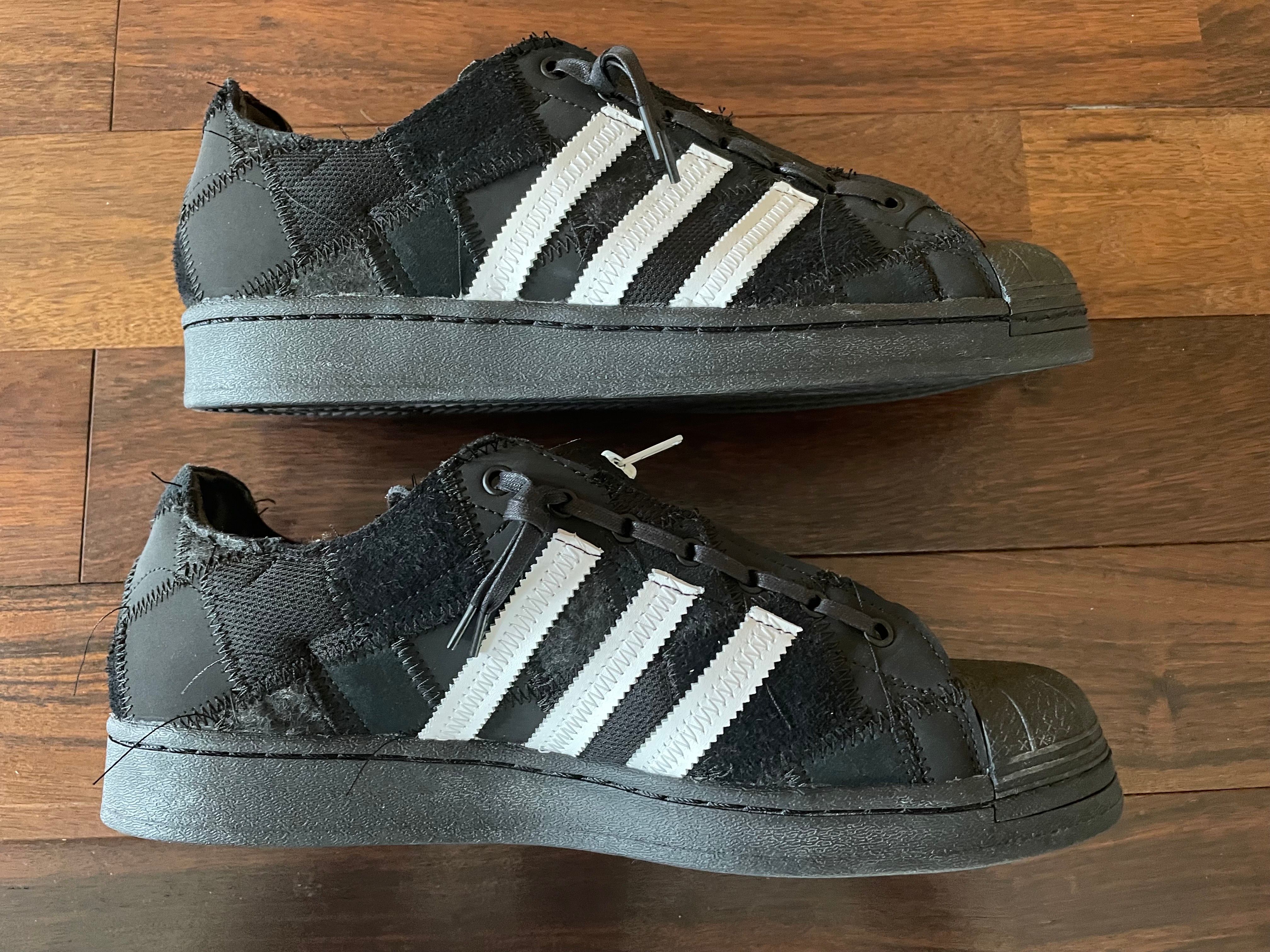 RECOUTURE × atmos × adidas Superstar "Black"