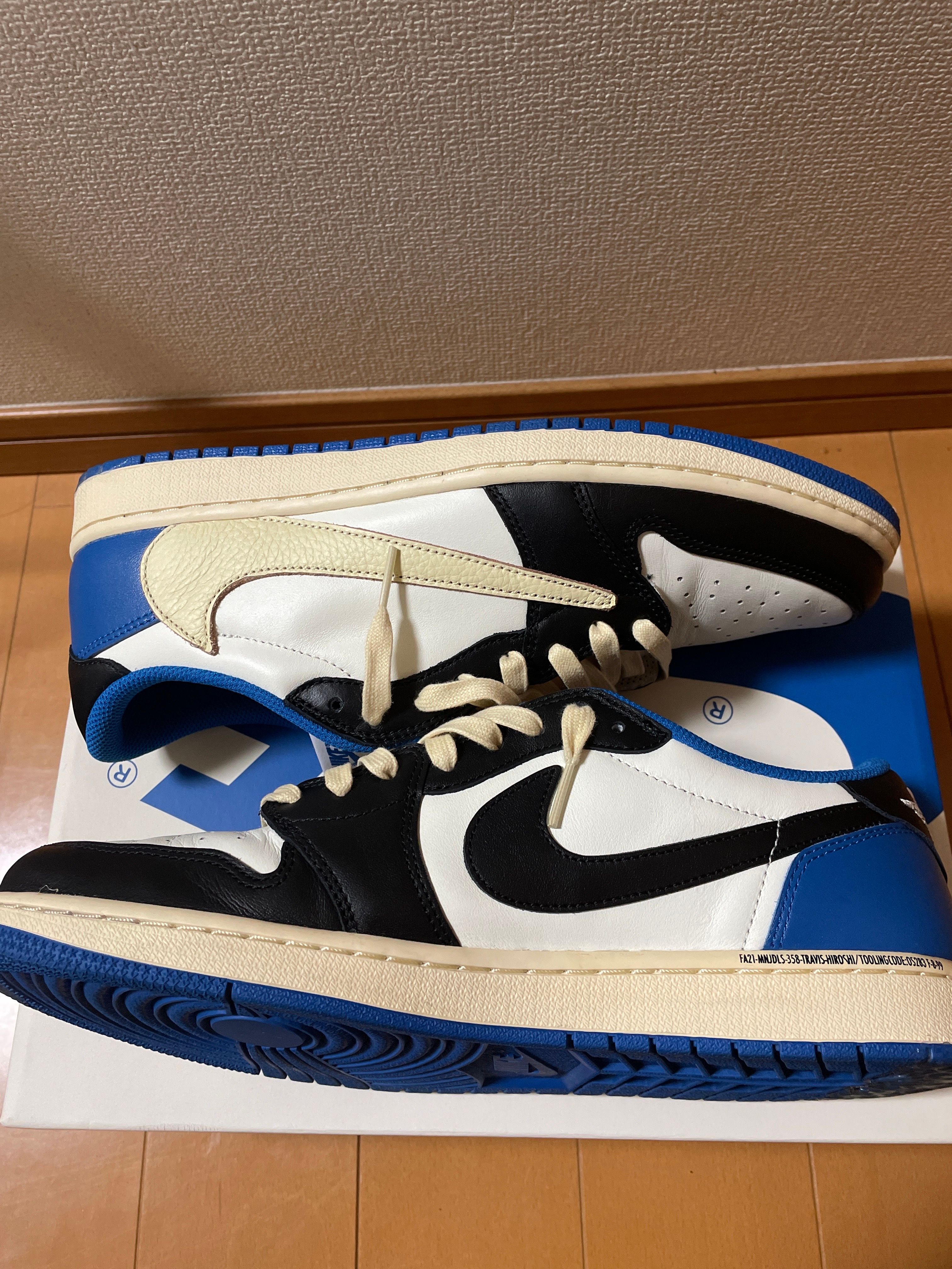 Travis Scott × fragment design × Nike Air Jordan 1 Low OG SP "Military Blue"