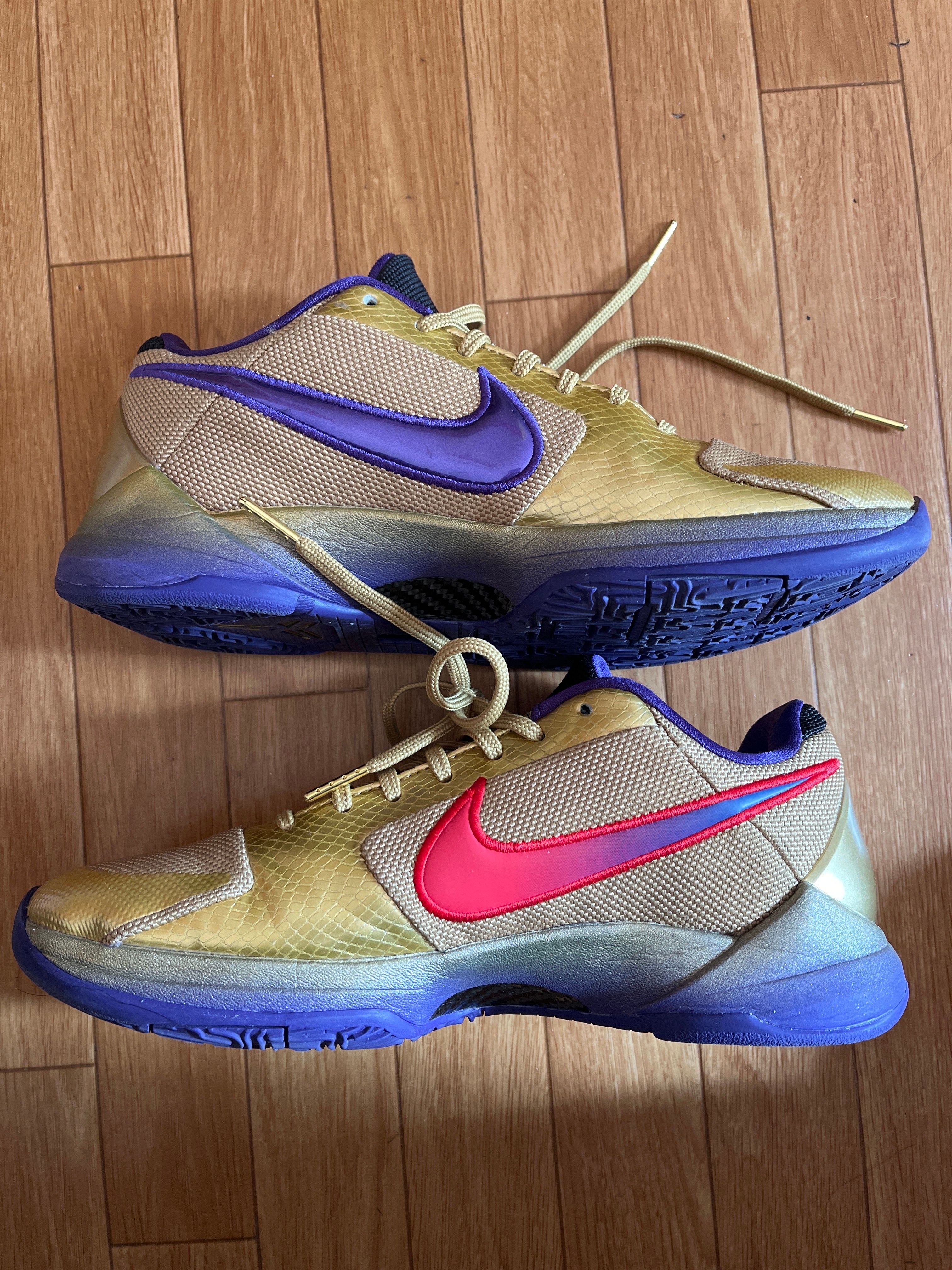 UNDEFEATED × Nike Kobe 5 Protro "Hall Of Fame"