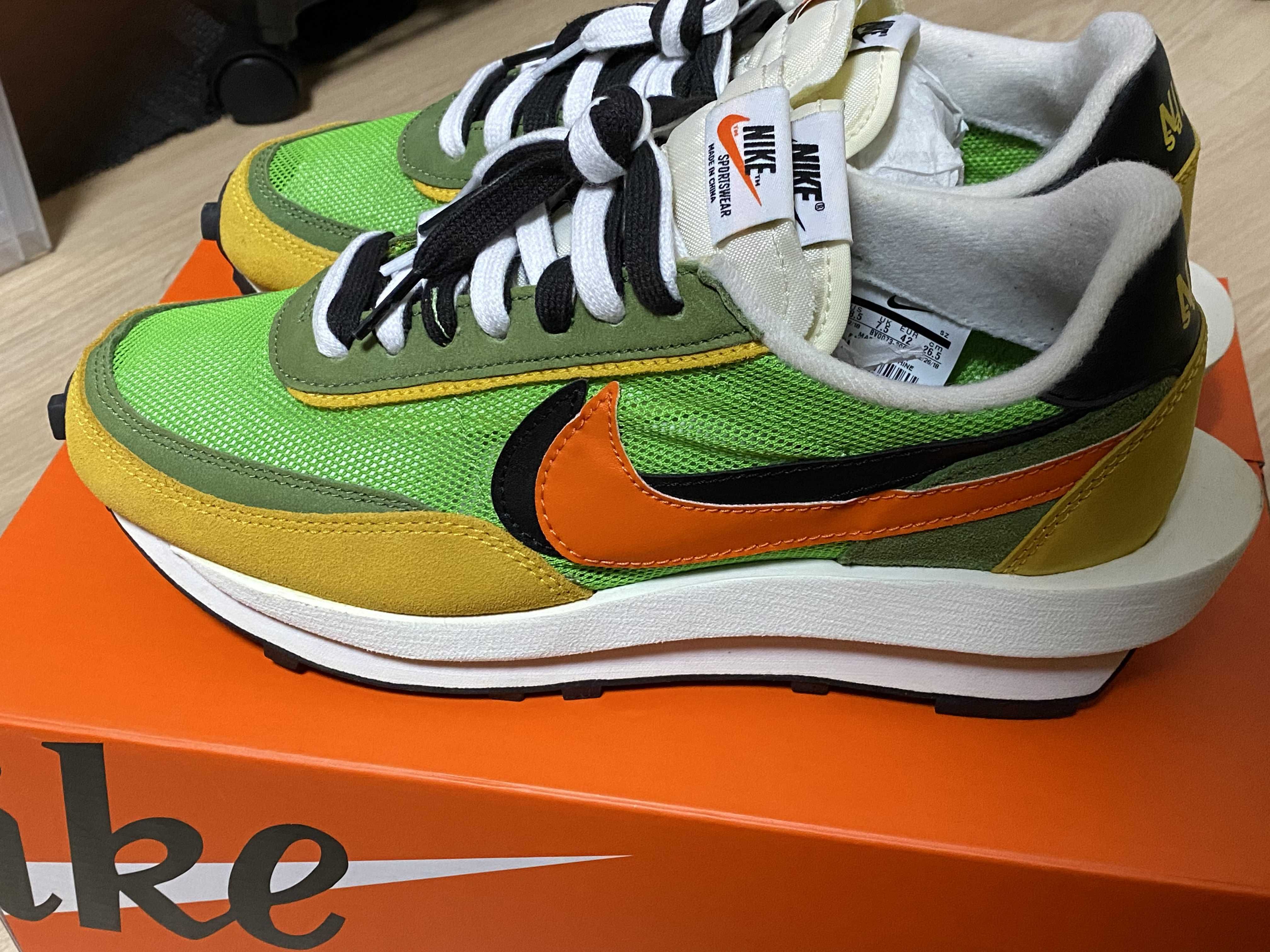 sacai × Nike LDV Waffle "Green"