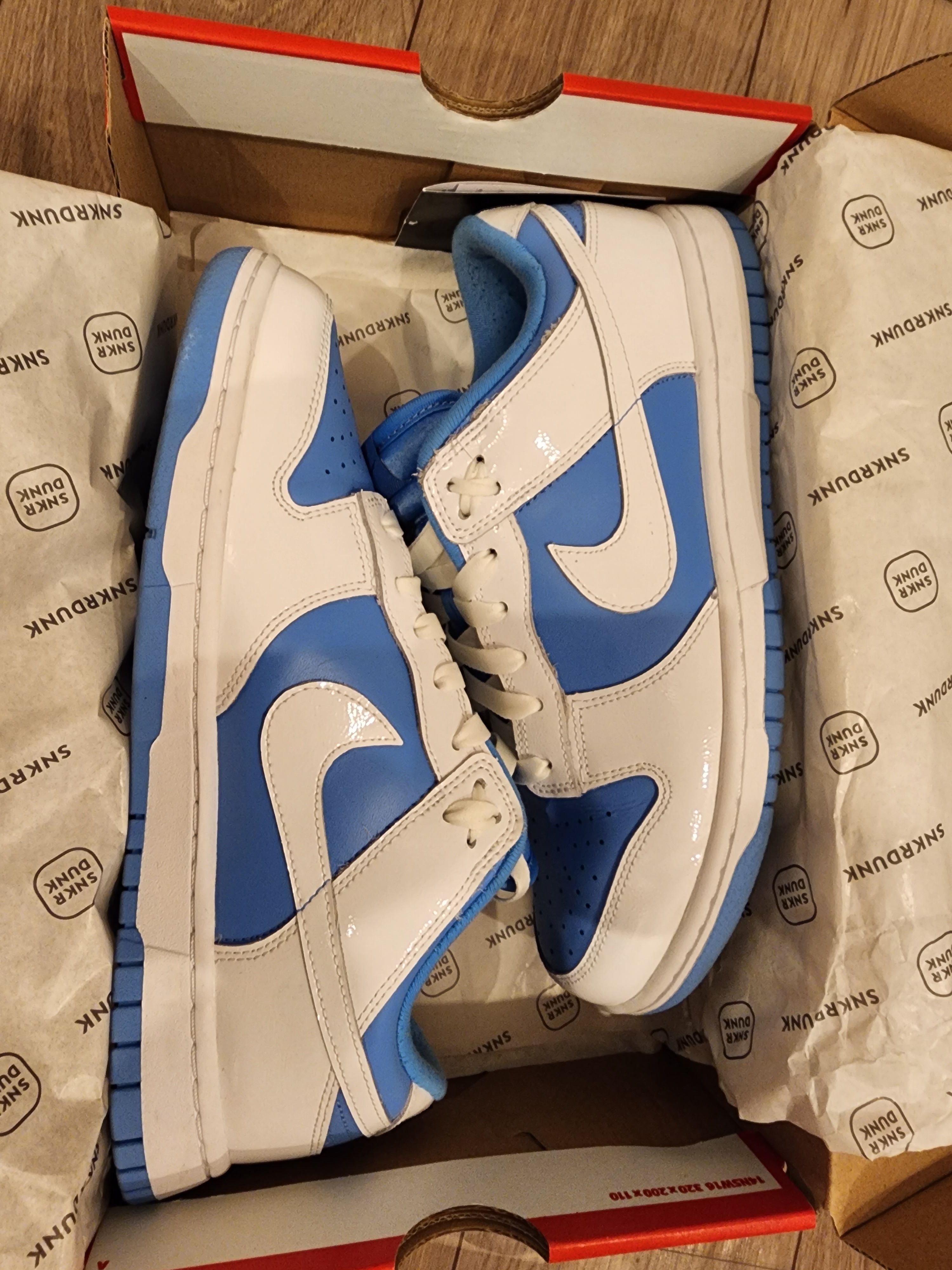 Nike Women's Dunk Low "Reverse UNC"