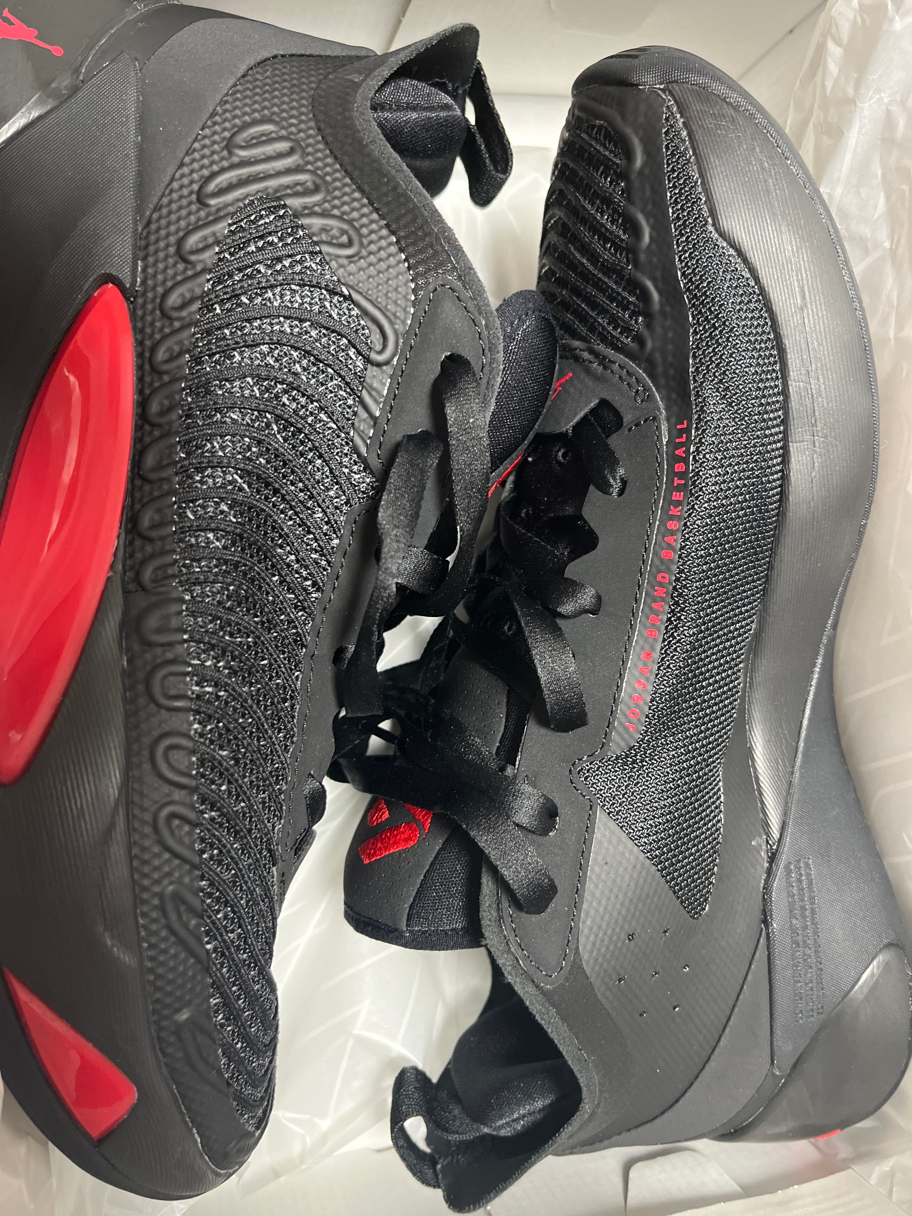 Nike Jordan Luka 1 "Bred"