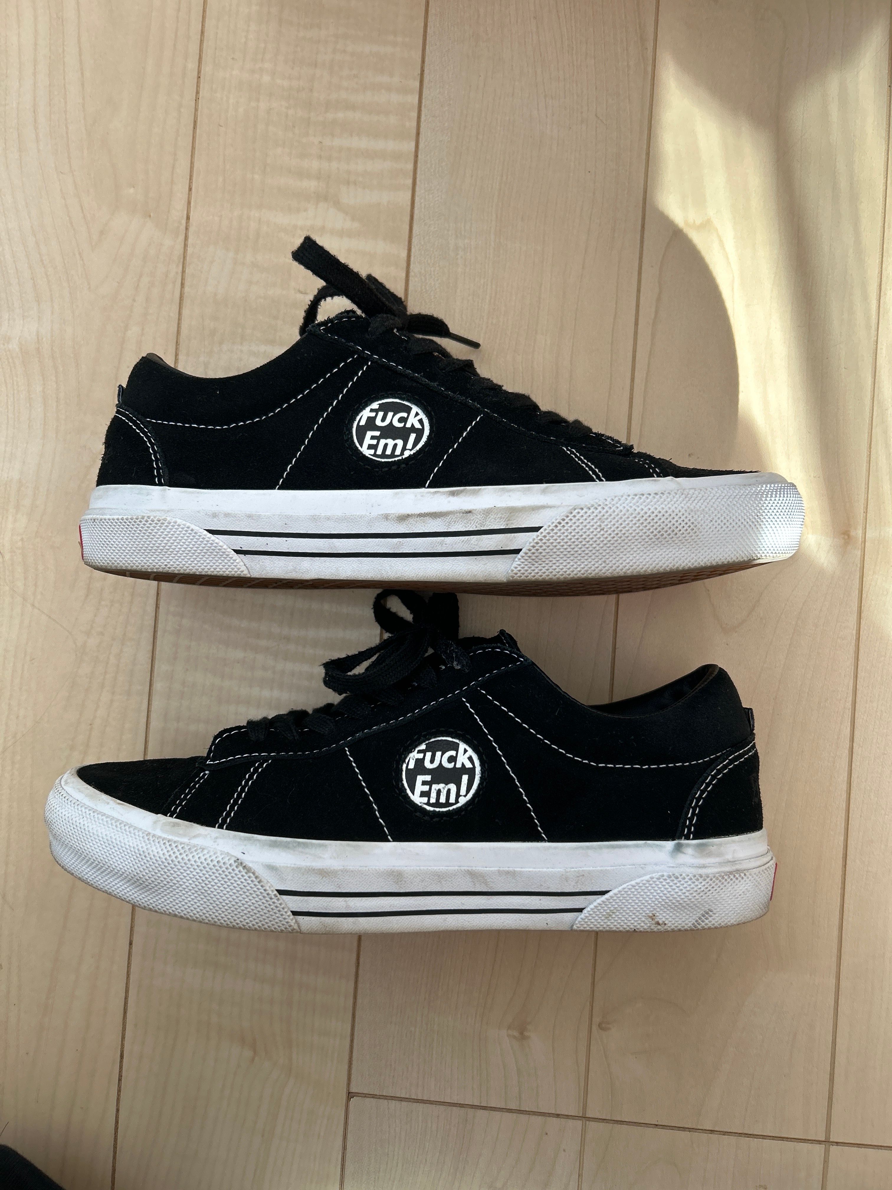 Supreme × Vans Sid "Black"