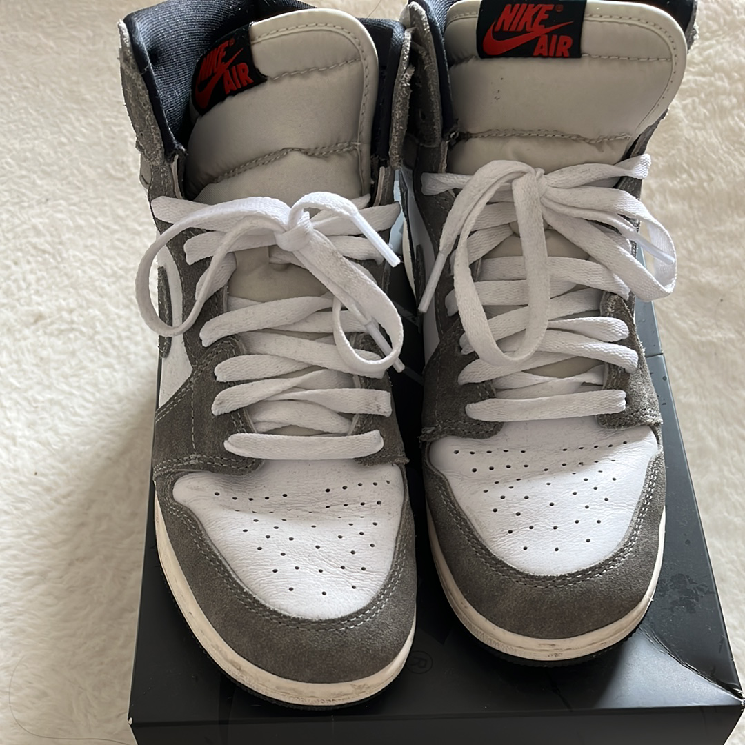 Nike GS Air Jordan 1 Retro High OG "Black and Smoke Grey"
