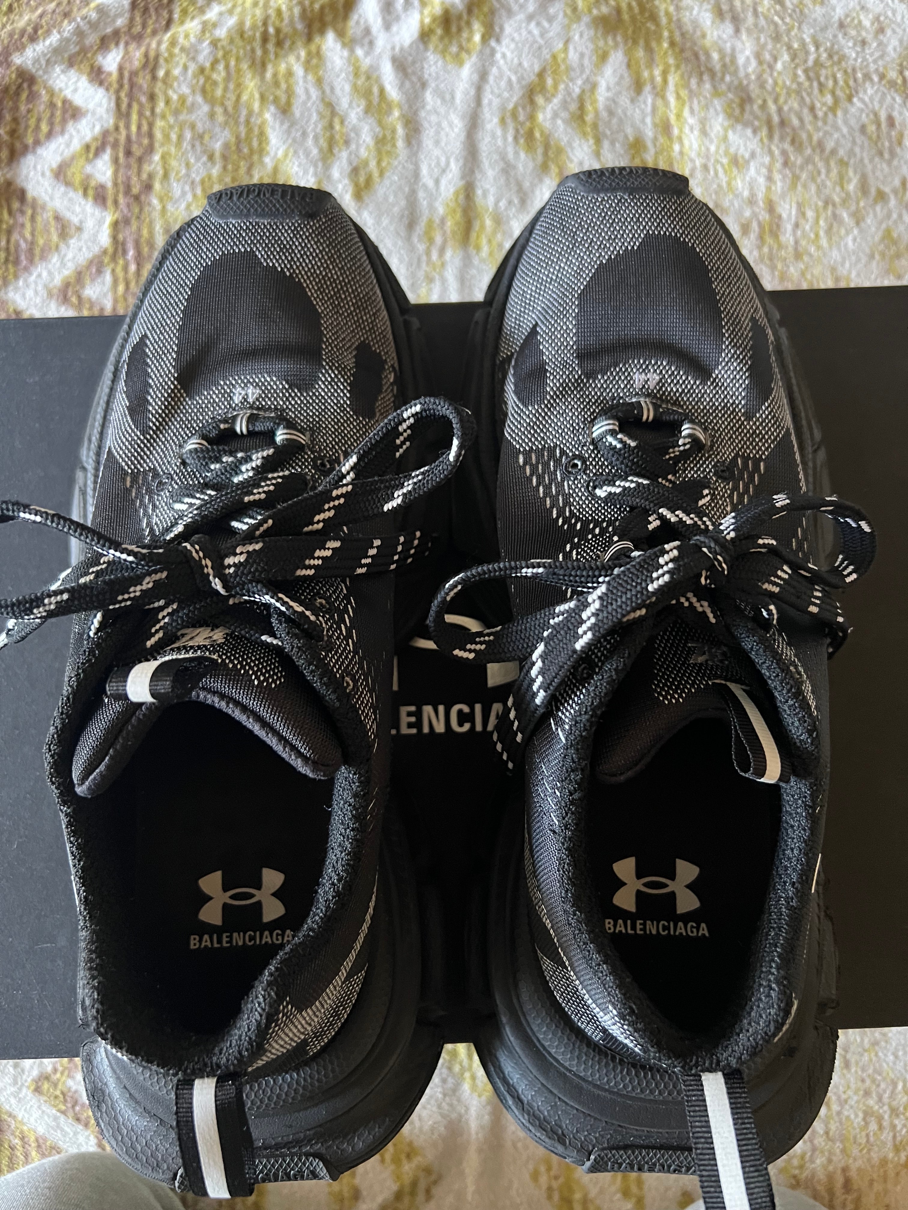 バレンシアガ x アンダーアーマー® 3XL ニット スニーカー "ブラック/ホワイト"