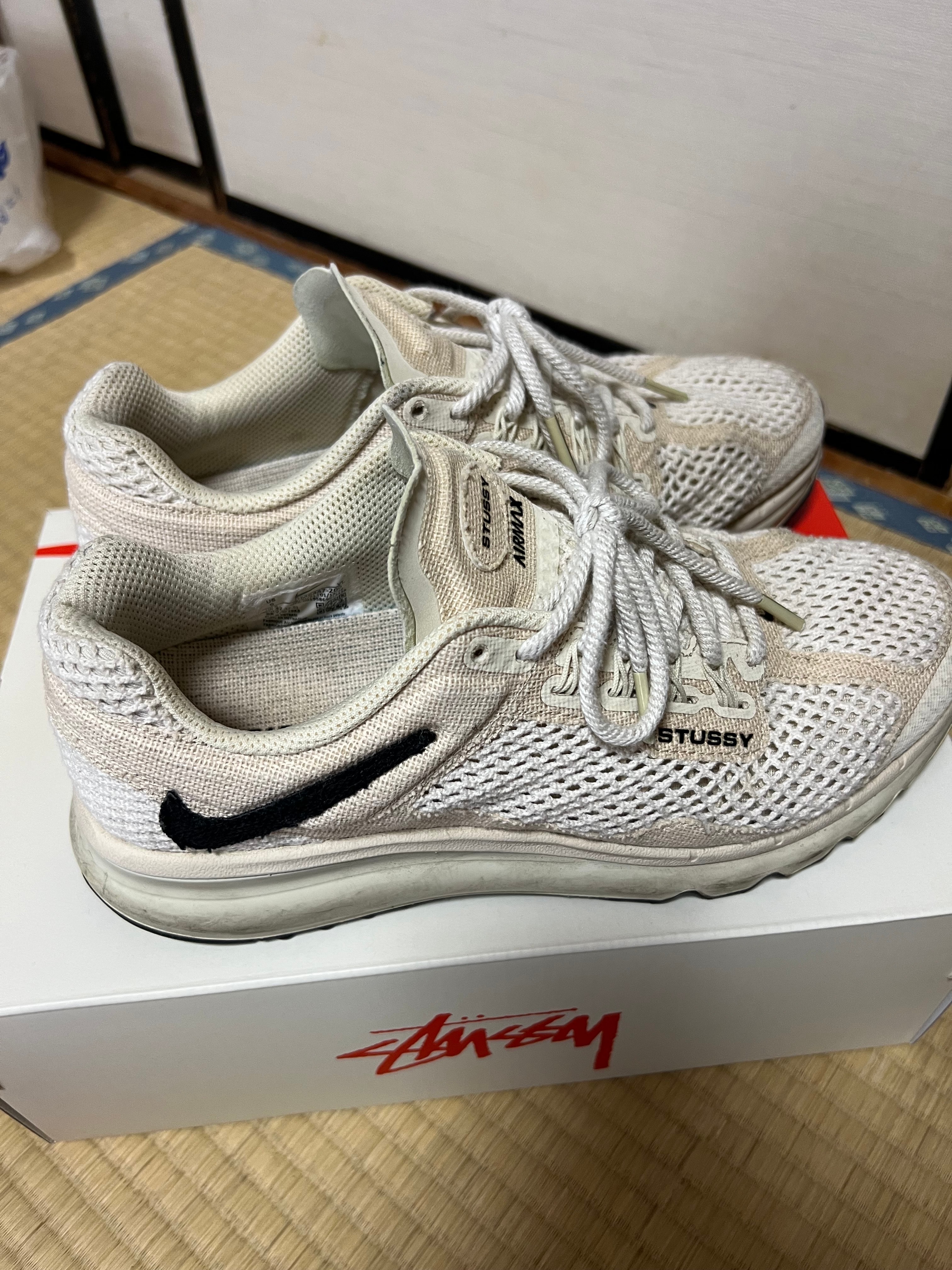 ステューシー × ナイキ エアマックス2013 "フォッシル"