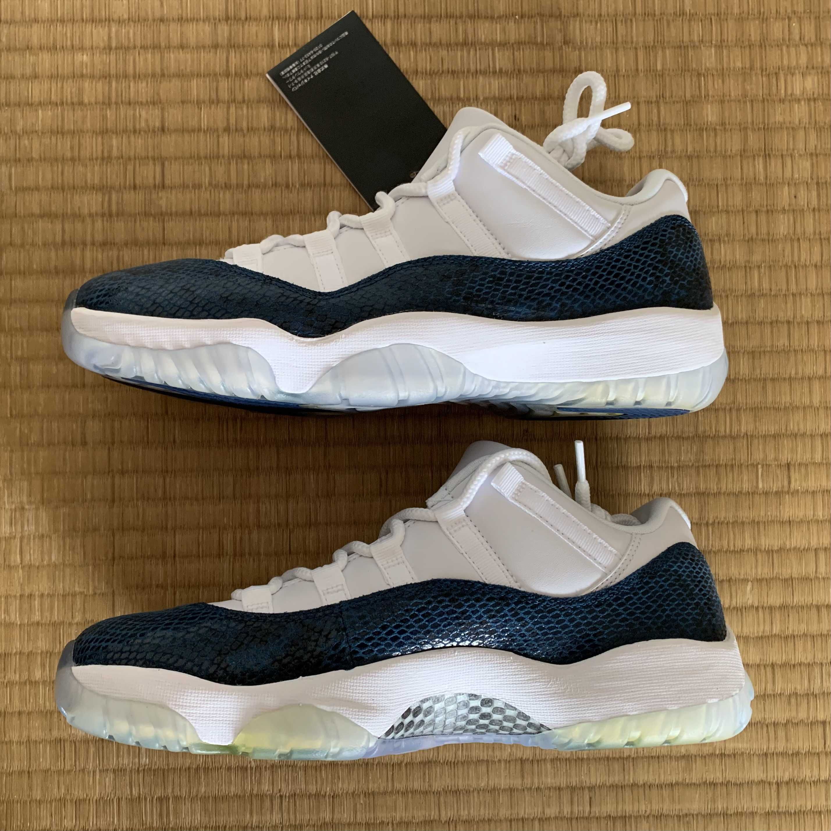 AIR JORDAN 11 LOW "SNAKESKIN"