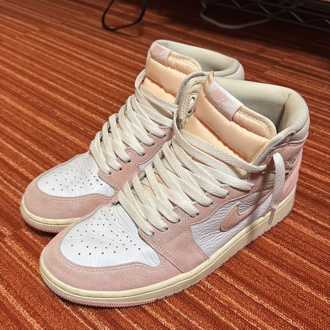 Nike Women's Air Jordan 1 Retro High OG "Washed Pink"