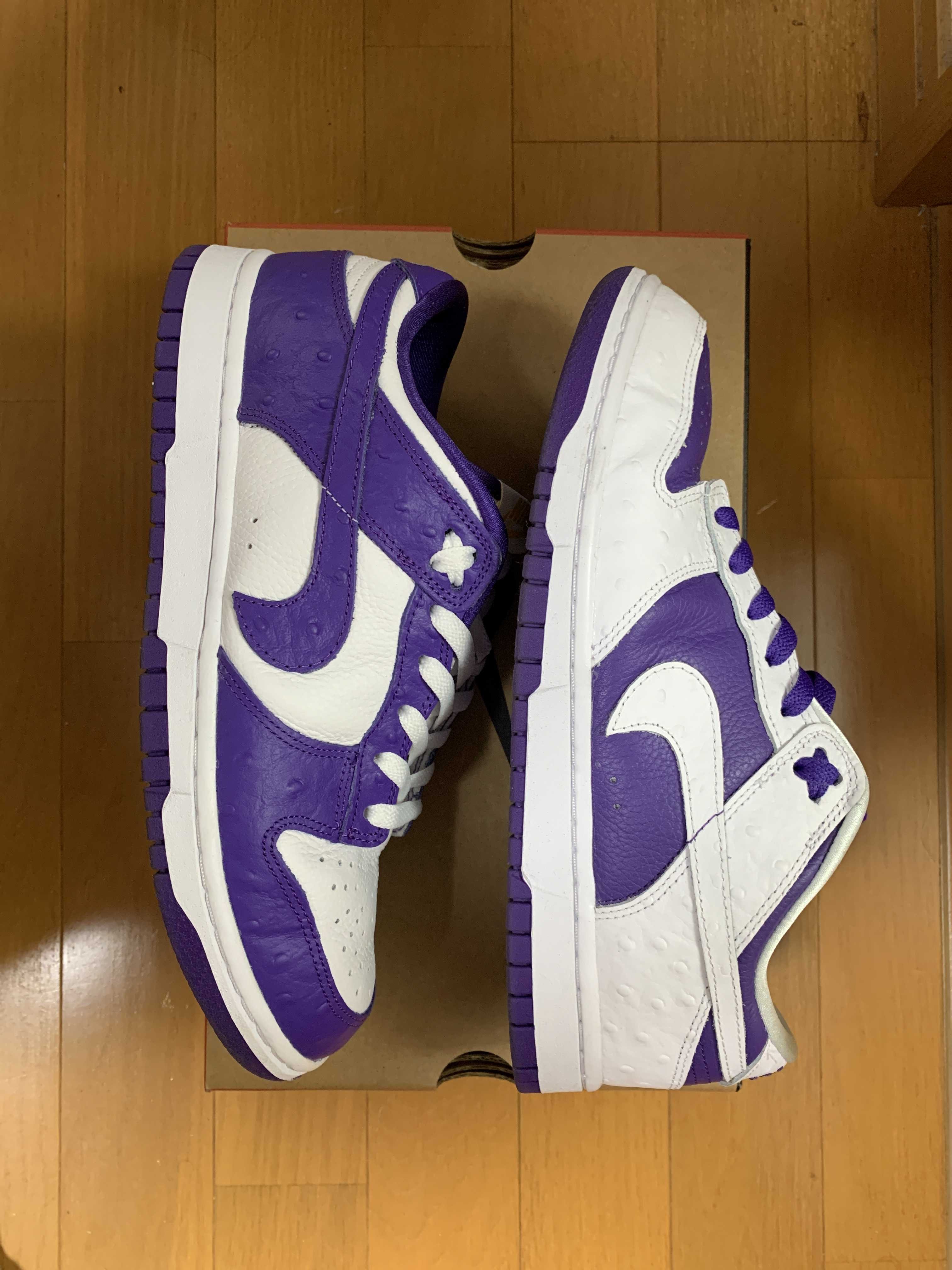 Nike Women's Dunk Low "Made You Look"