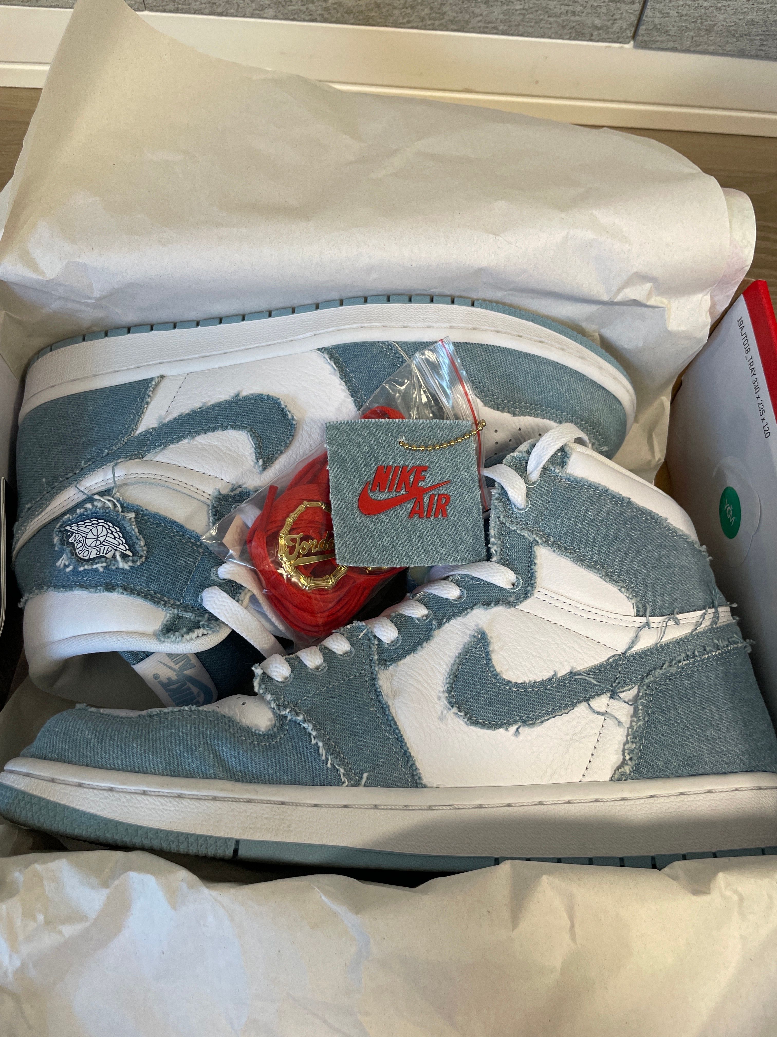 Nike Women's Air Jordan 1 High OG "Denim"