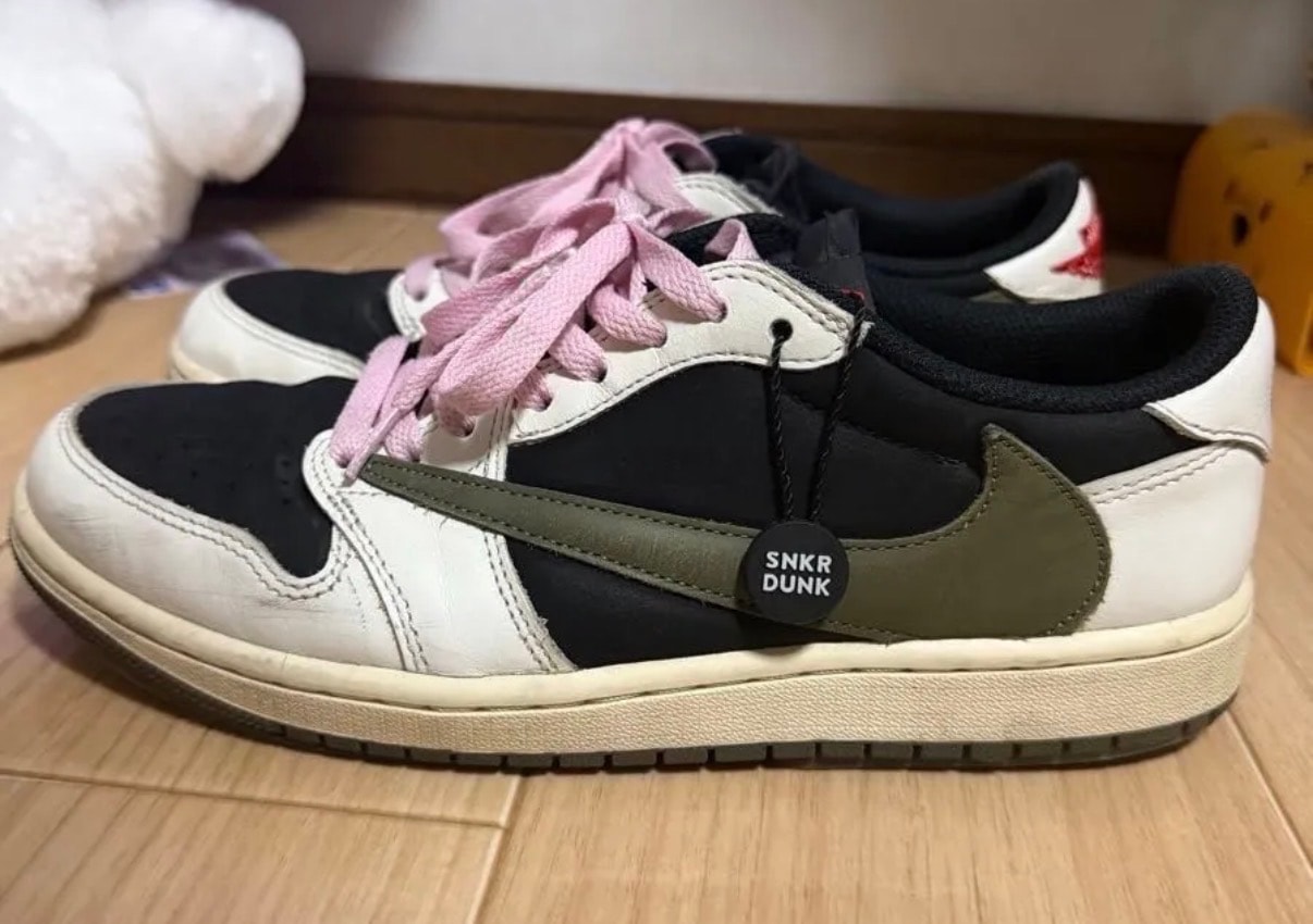 Travis Scott × Nike Women's Air Jordan 1 Low OG "Medium Olive"
