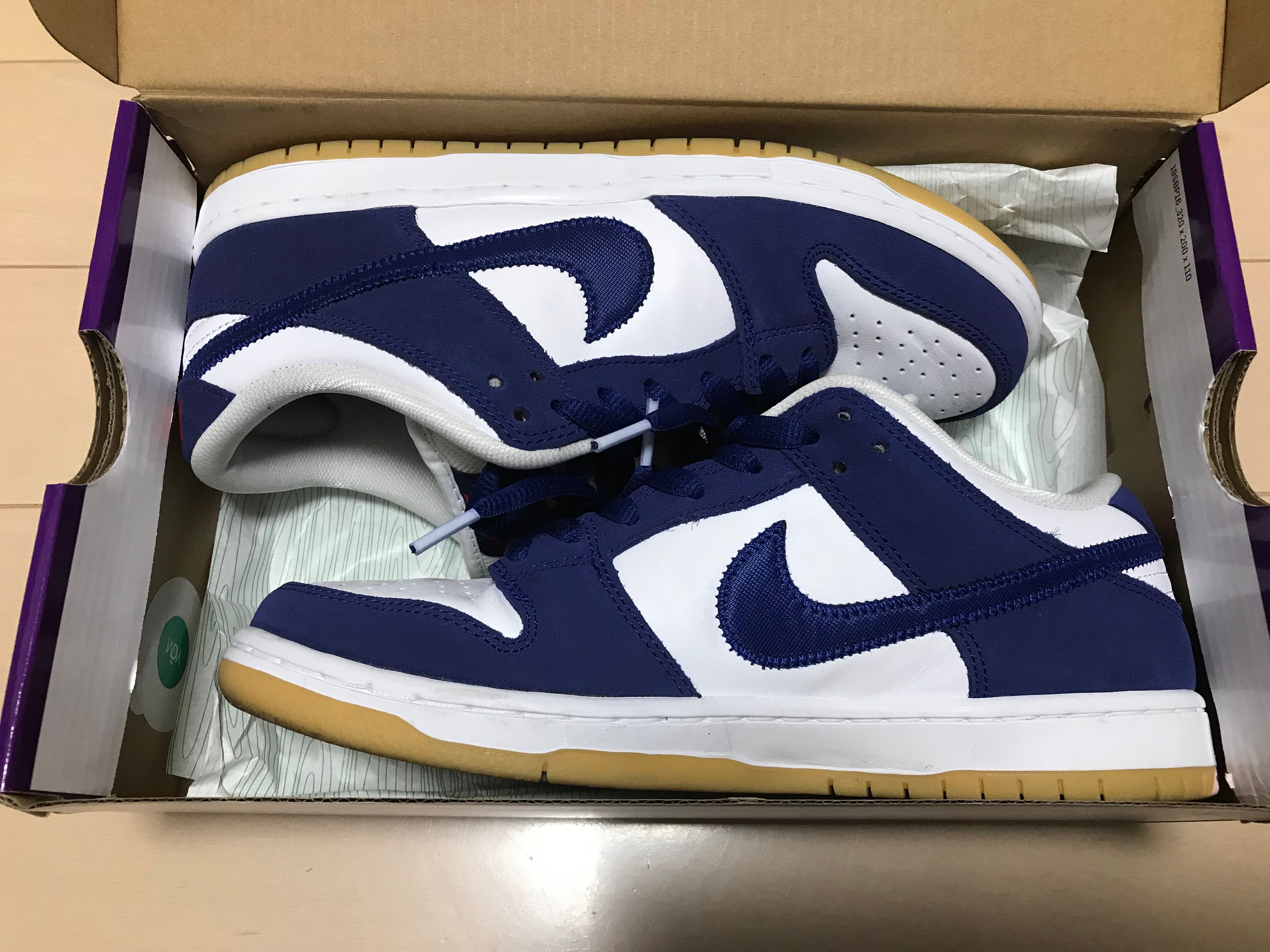 Nike SB Dunk Low "Los Angeles Dodgers/Deep Royal Blue"