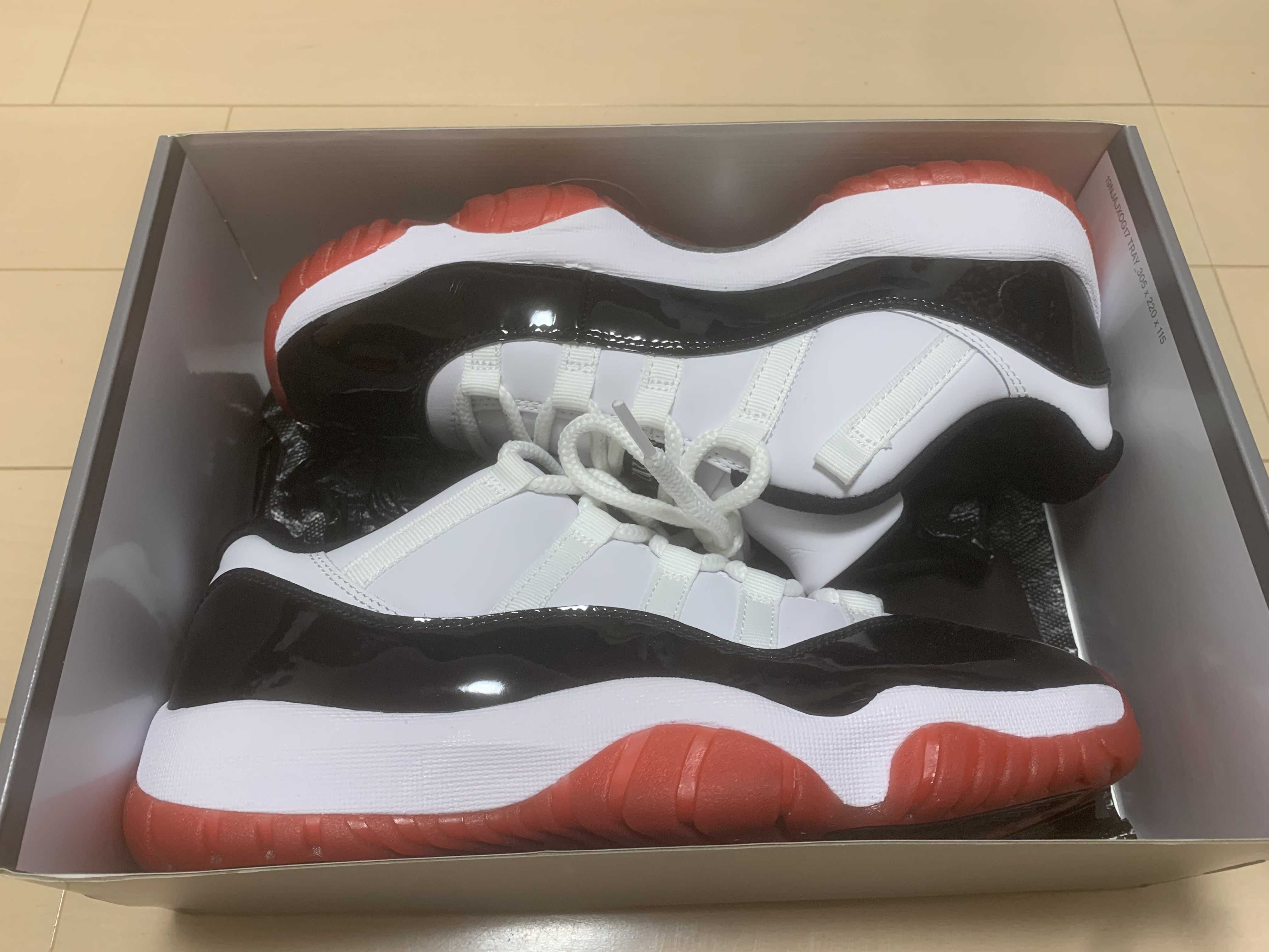 Nike Air Jordan 11 Low "Gym Red"