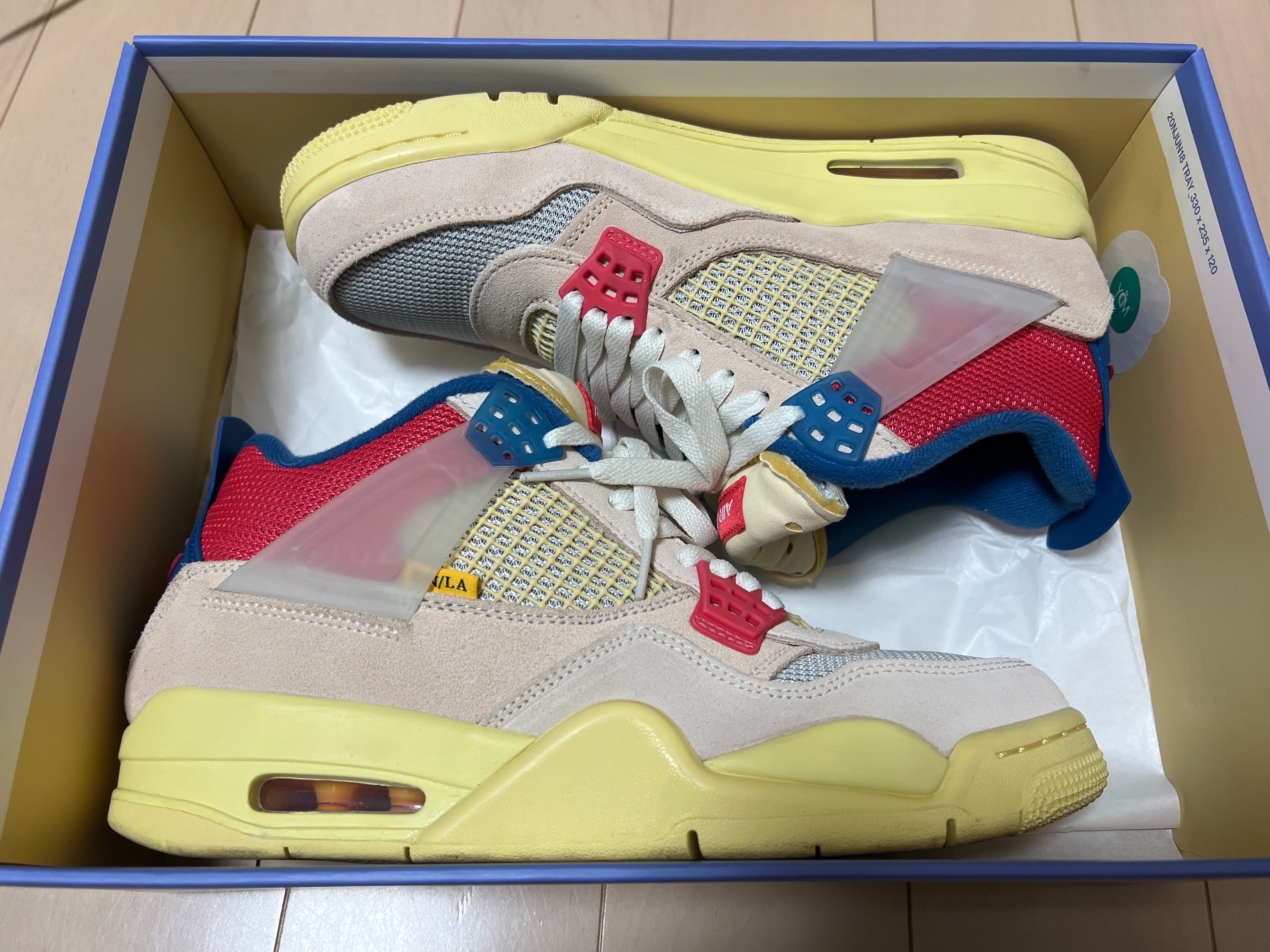 UNION × Nike Air Jordan 4 SP "Guava Ice/Light Fusion Red"