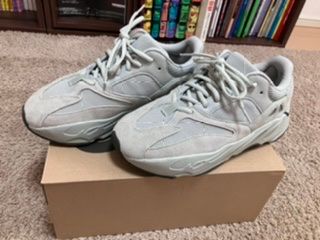 adidas YEEZY Boost 700 "Salt"