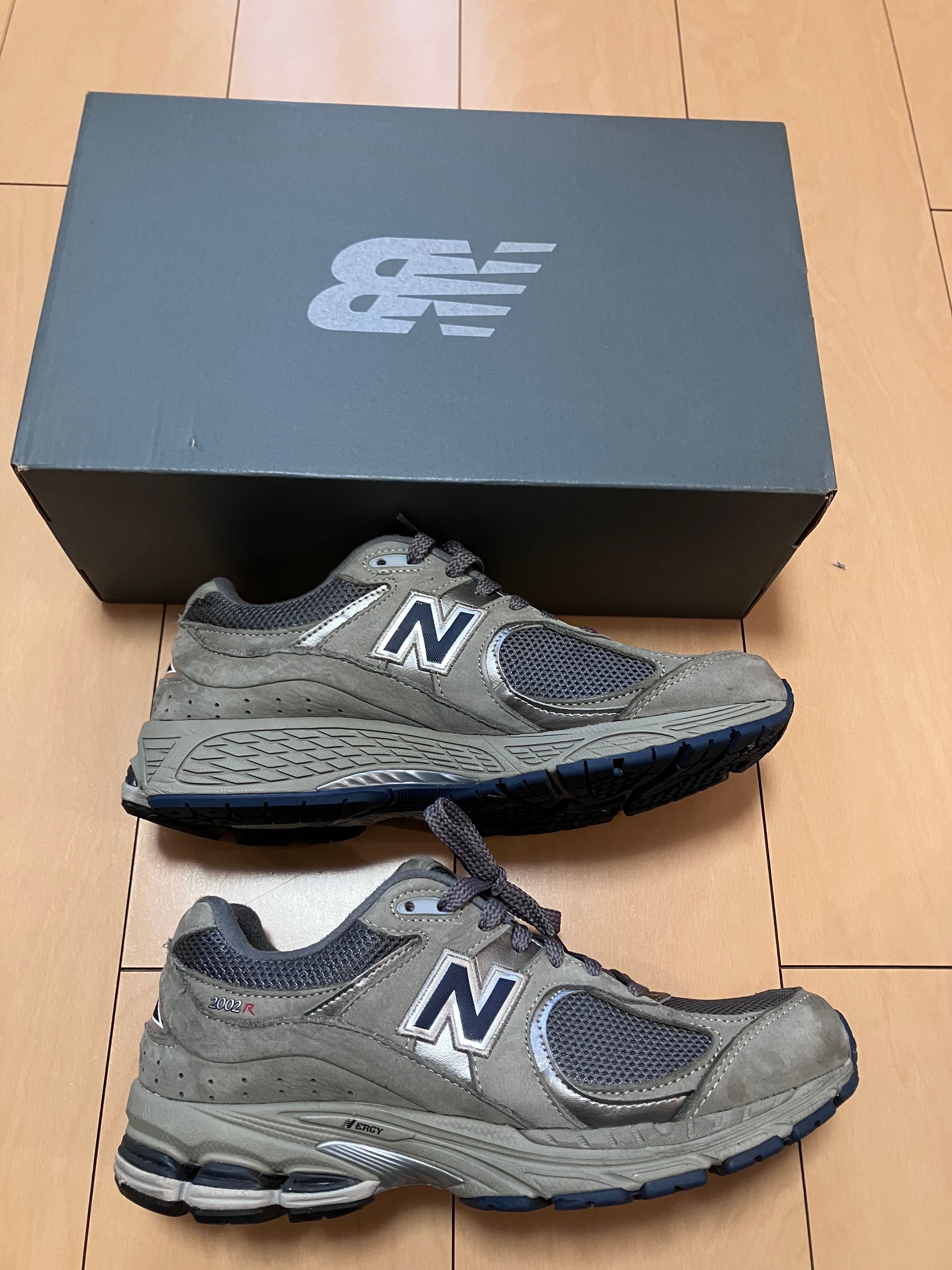 New Balance 2002R "Gray"