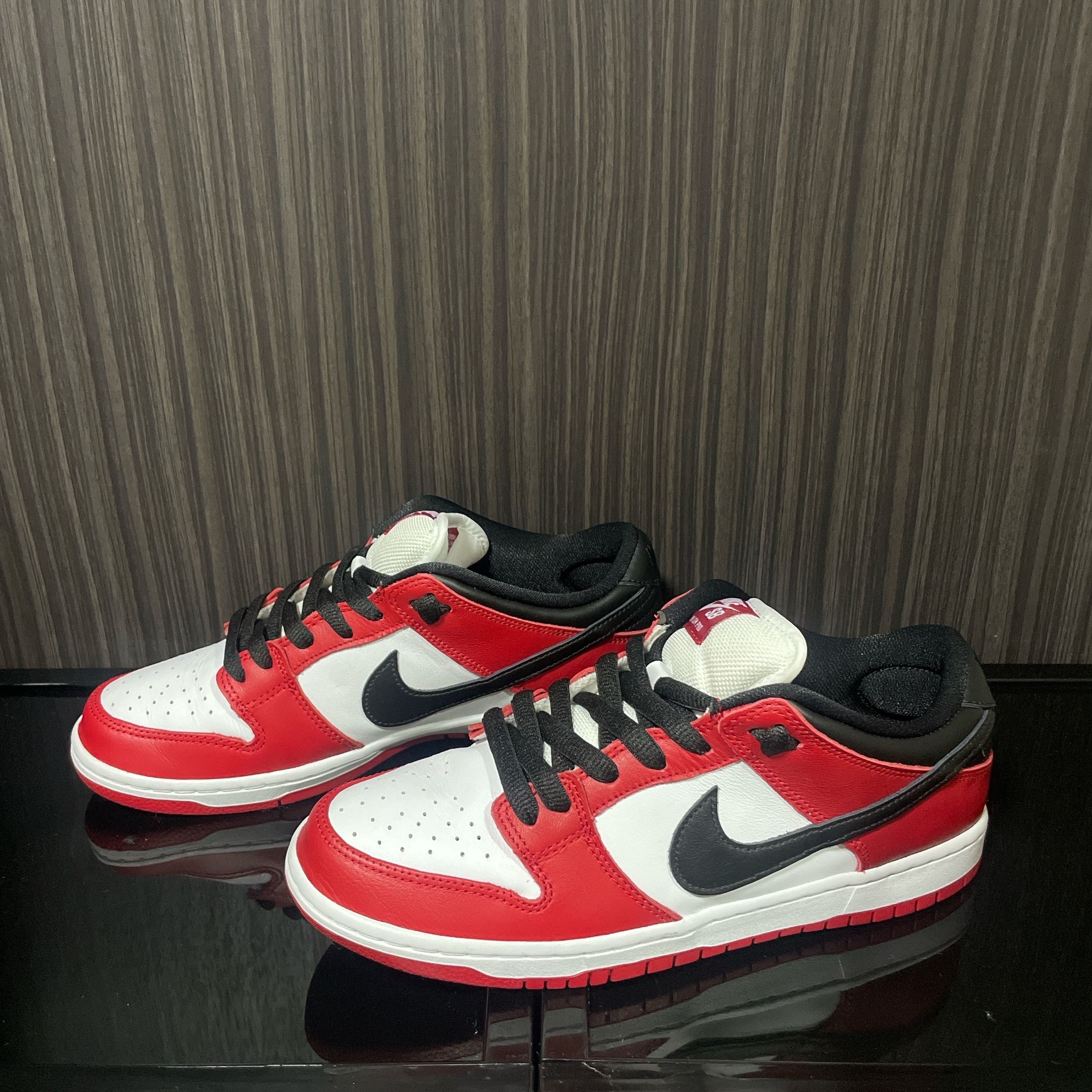 Nike SB Dunk Low Pro "J-Pack Chicago/Varsity Red and White"