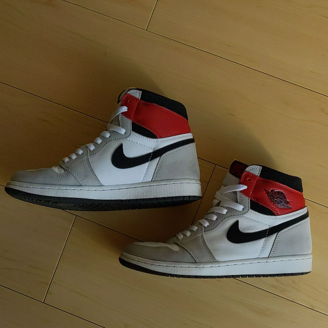 Nike Air Jordan 1 High OG "White/Black/Light Smoke Grey"