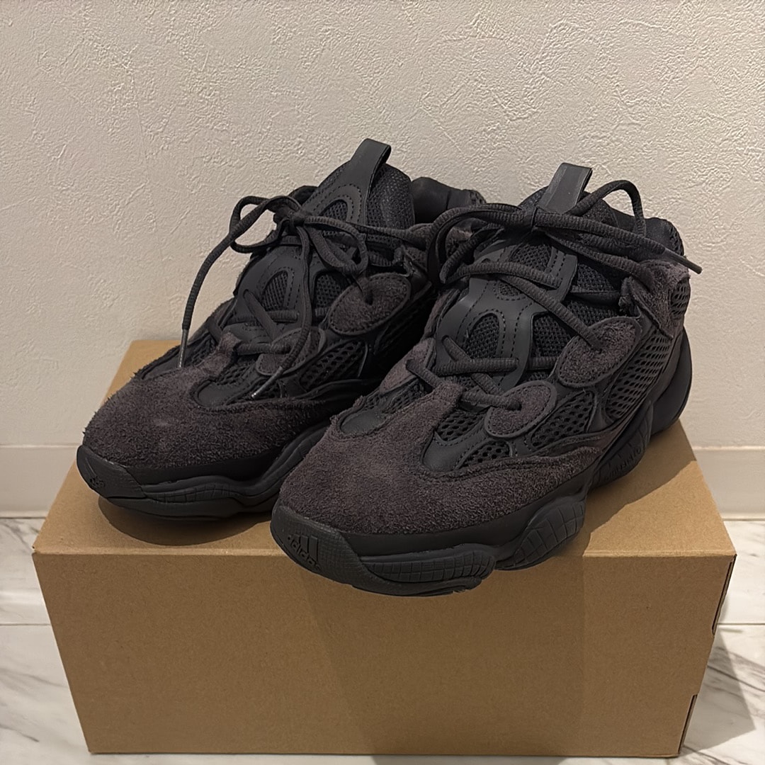 アディダス イージー500 "ユーティリティ ブラック"