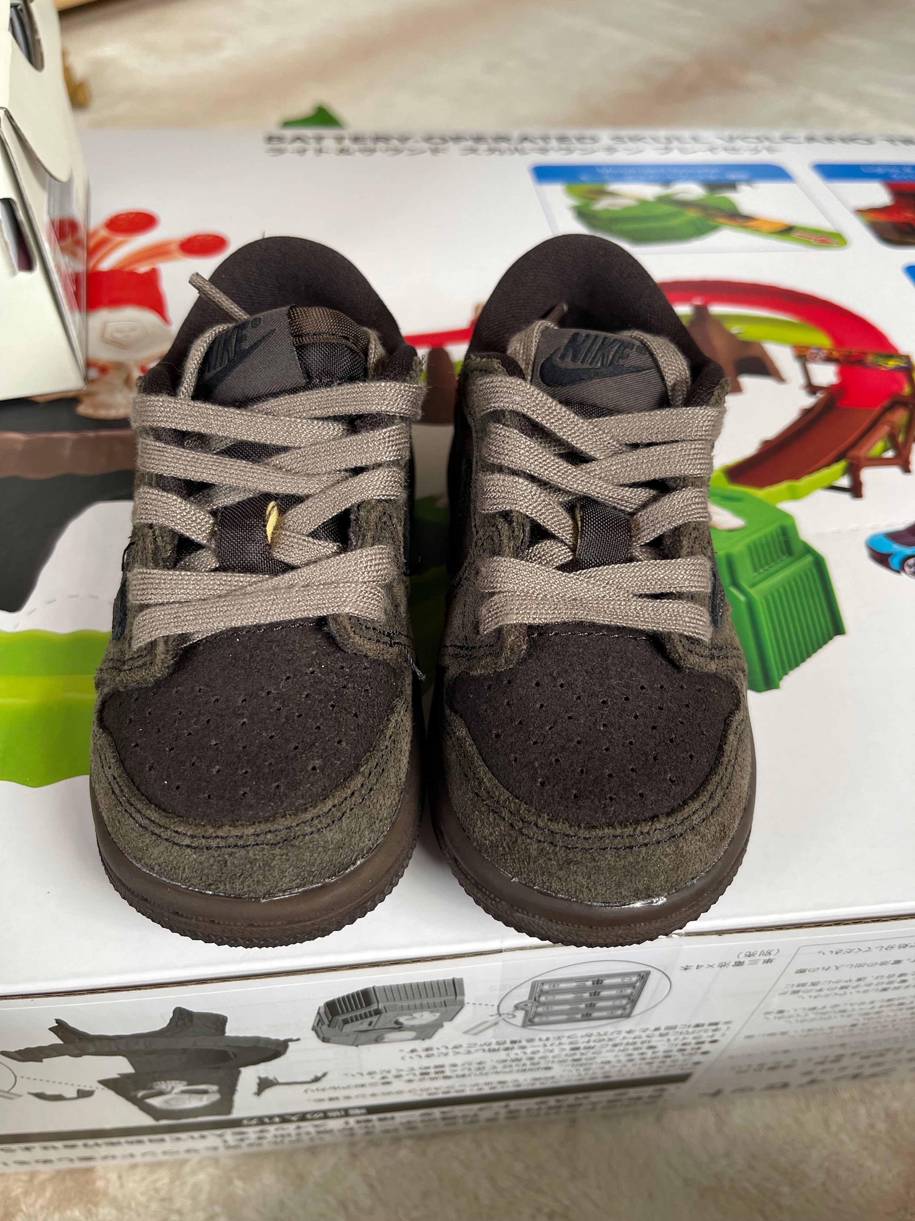 Travis Scott × Nike TD Jordan 1 Low OG SP "Velvet Brown and Dark Mocha"