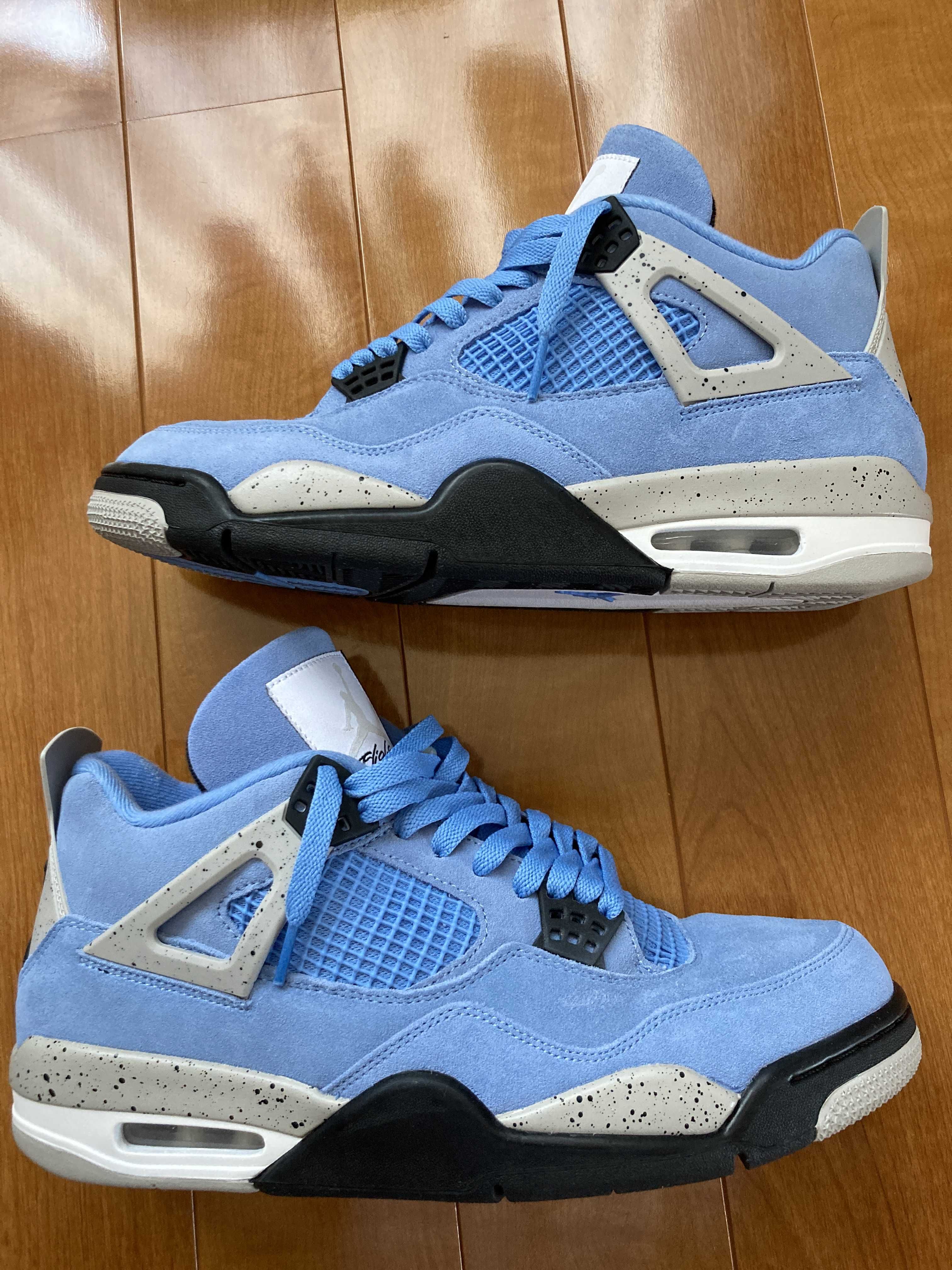 Nike Air Jordan 4 "University Blue"
