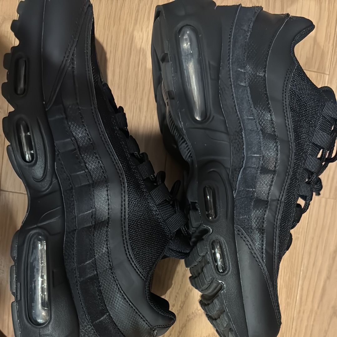Nike Air Max 95 Essential "Black/Dark Grey/Black"