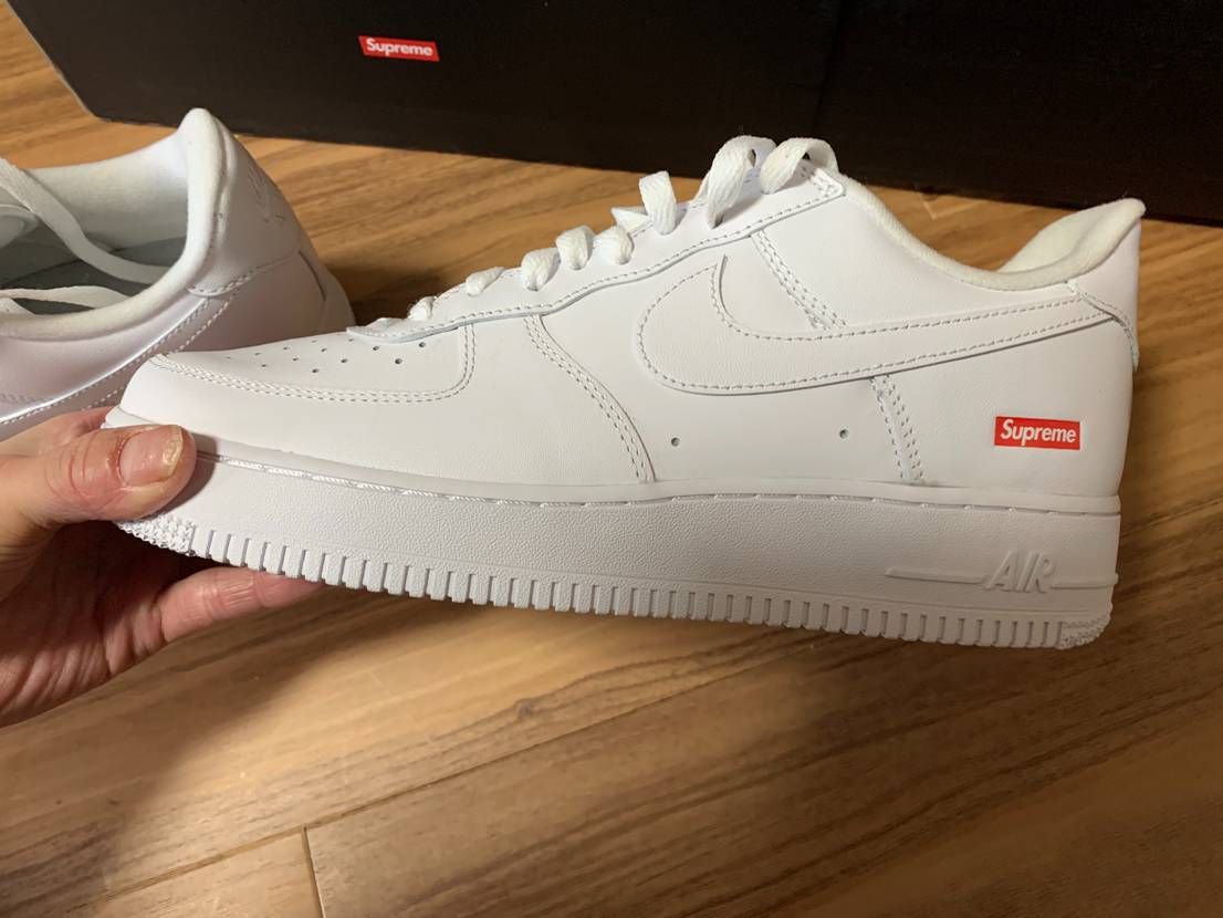 Supreme × Nike Air Force 1 Low "White"