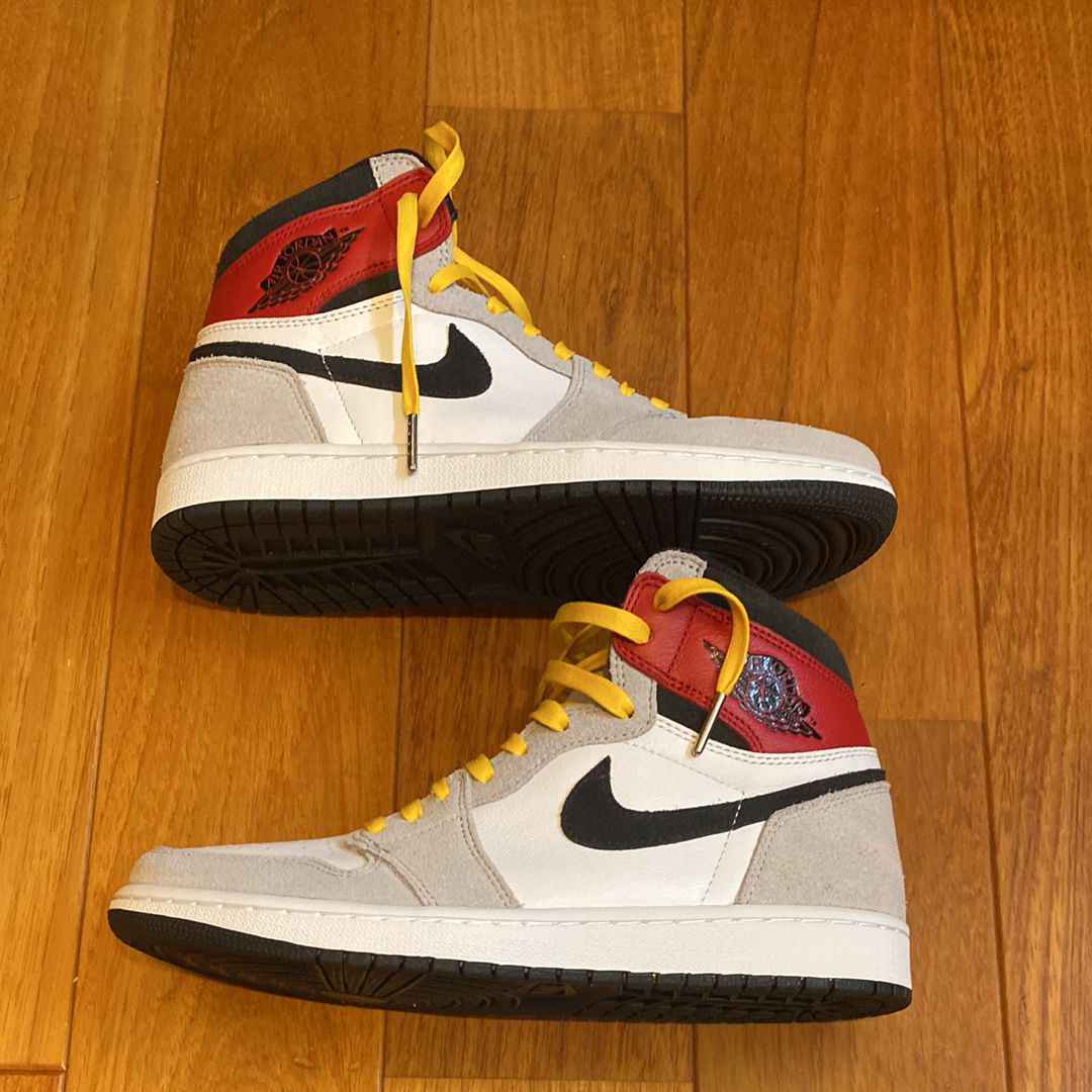 Nike Air Jordan 1 High OG "White/Black/Light Smoke Grey"