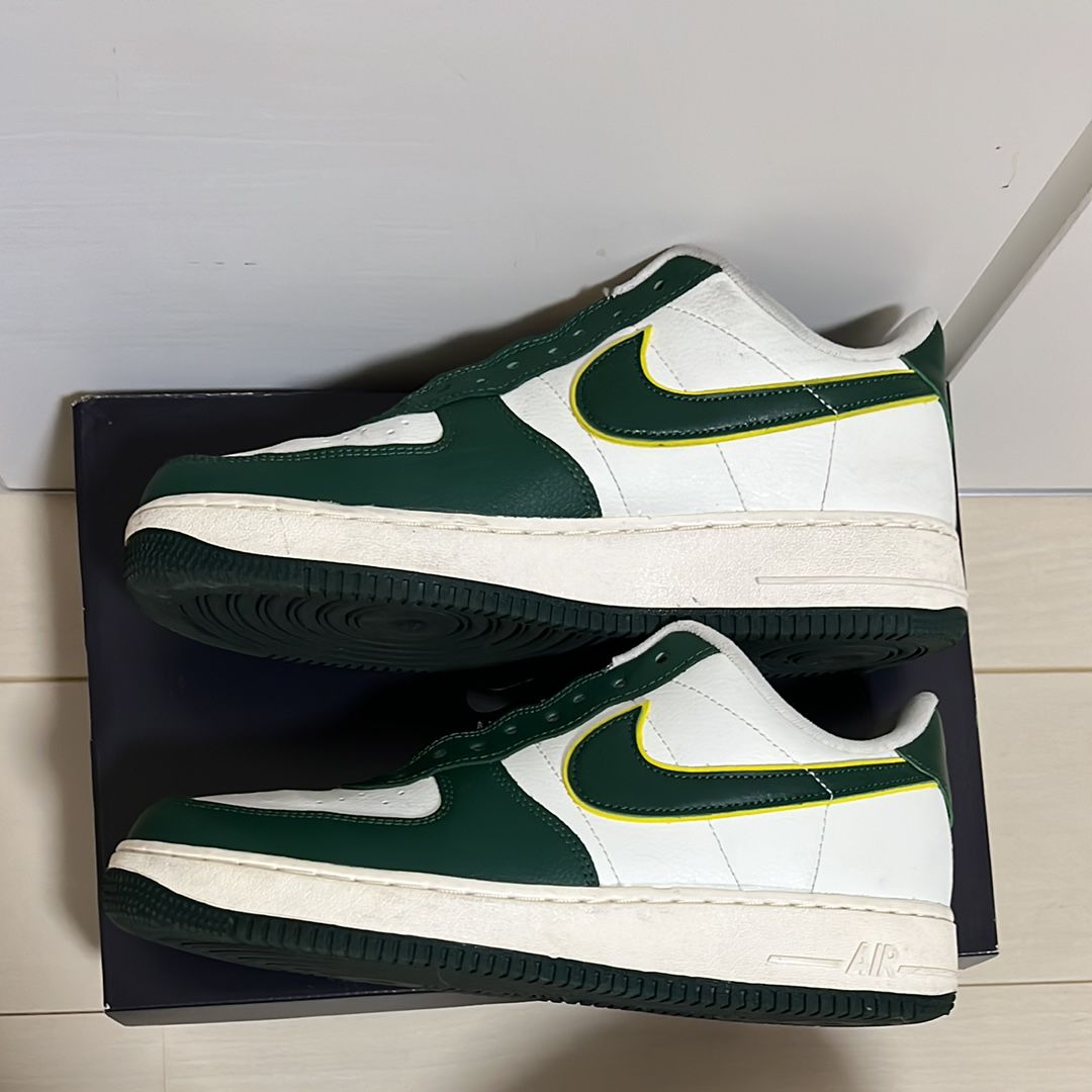 Nike Air Force 1 Low '07 LV8 "Sail/Noble Green"