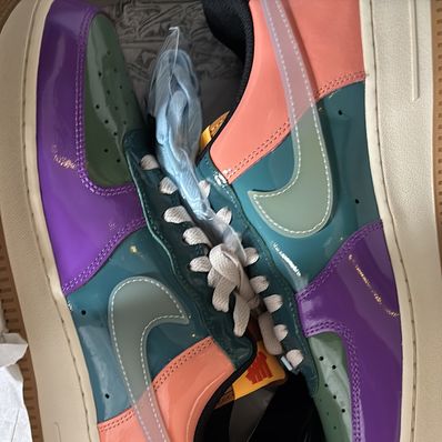 UNDEFEATED × Nike Air Force 1 Low SP "Wild Berry"