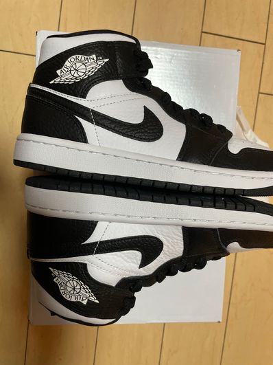 Nike Women's Air Jordan 1 Mid "Homage"