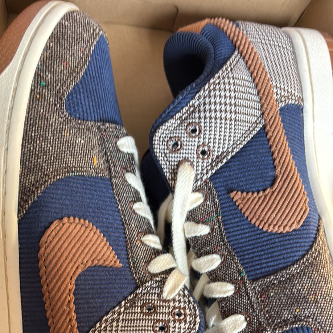 Nike Dunk Low PRM "Midnight Navy and Baroque Brown"