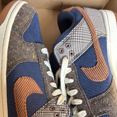 Nike Dunk Low PRM "Midnight Navy and Baroque Brown"