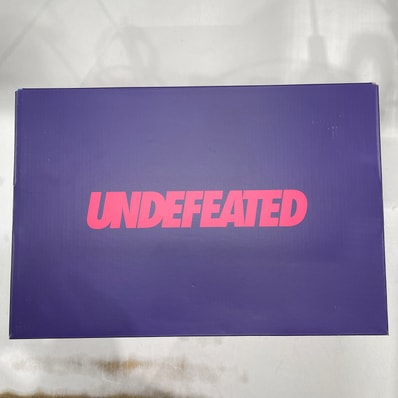 UNDEFEATED × Nike Air Force 1 Low SP "Wild Berry"