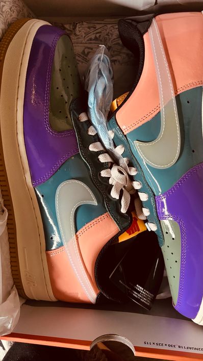 UNDEFEATED × Nike Air Force 1 Low SP "Wild Berry"