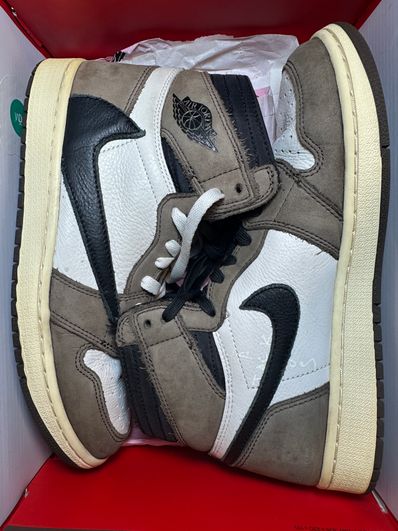 Travis Scott × Nike Air Jordan 1 Retro High OG TS SP "Sail/Dark Mocha"