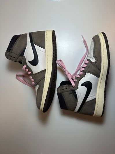 Travis Scott × Nike Air Jordan 1 Retro High OG TS SP "Sail/Dark Mocha"