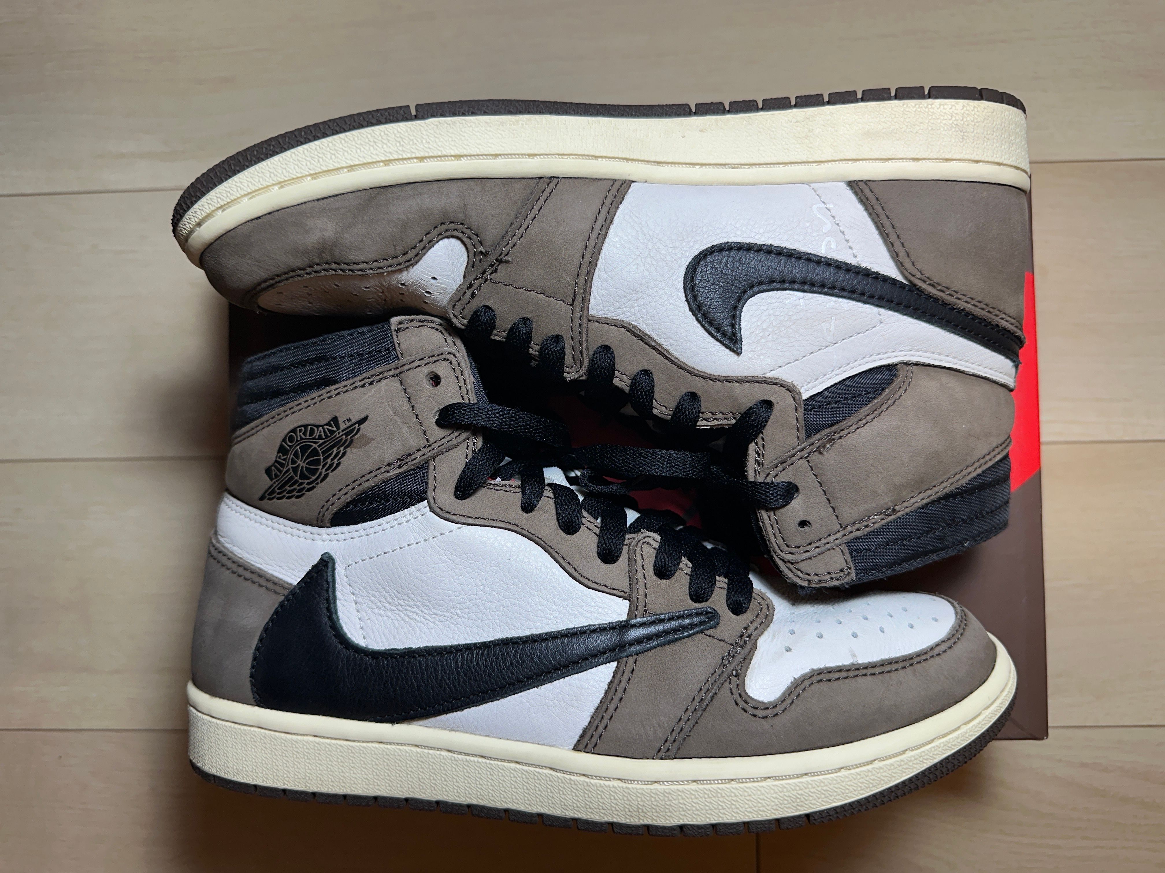 Travis Scott × Nike Air Jordan 1 Retro High OG TS SP "Sail/Dark Mocha"
