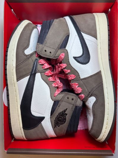 Travis Scott × Nike Air Jordan 1 Retro High OG TS SP "Sail/Dark Mocha"