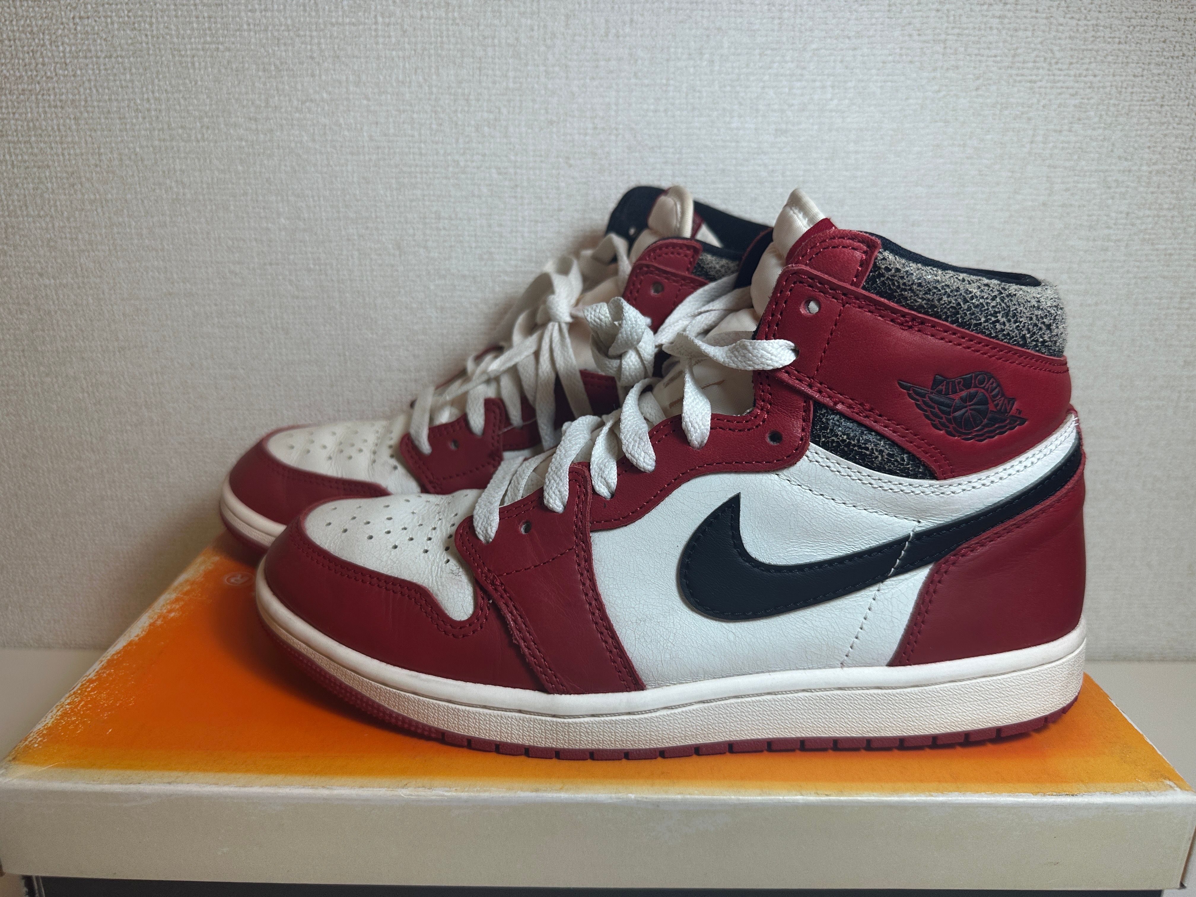 Nike Air Jordan 1 High OG "Lost & Found/Chicago"