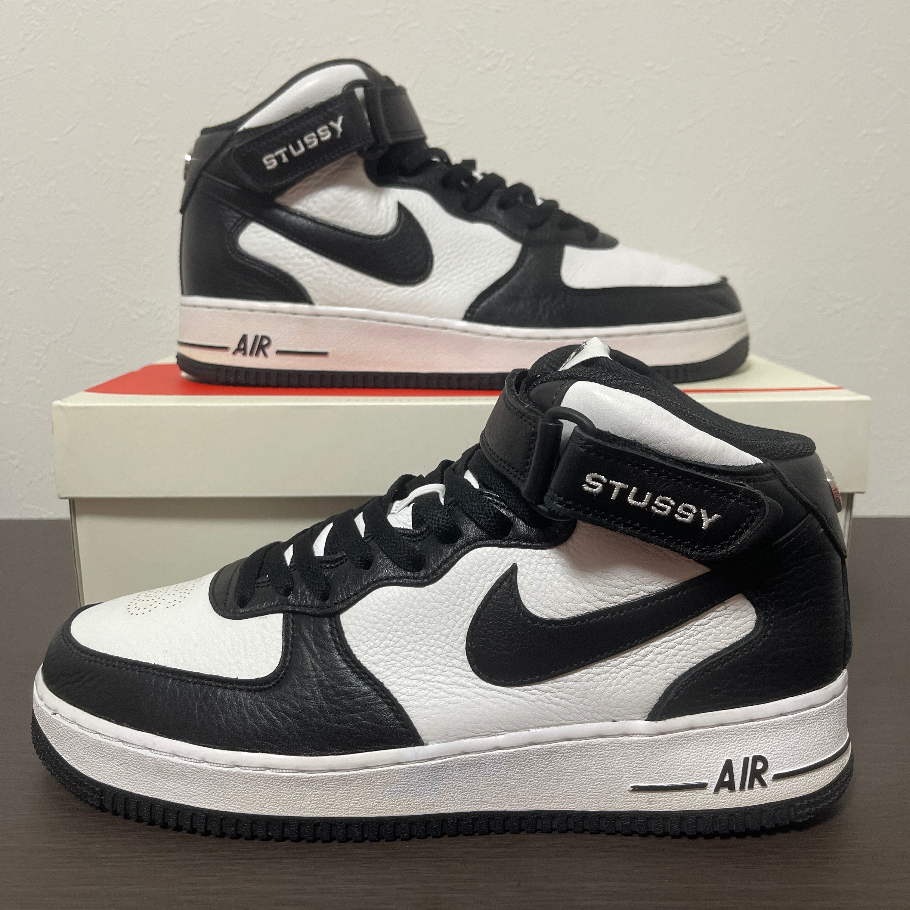 Stussy × Nike Air Force 1 Mid "Black and Light Bone"