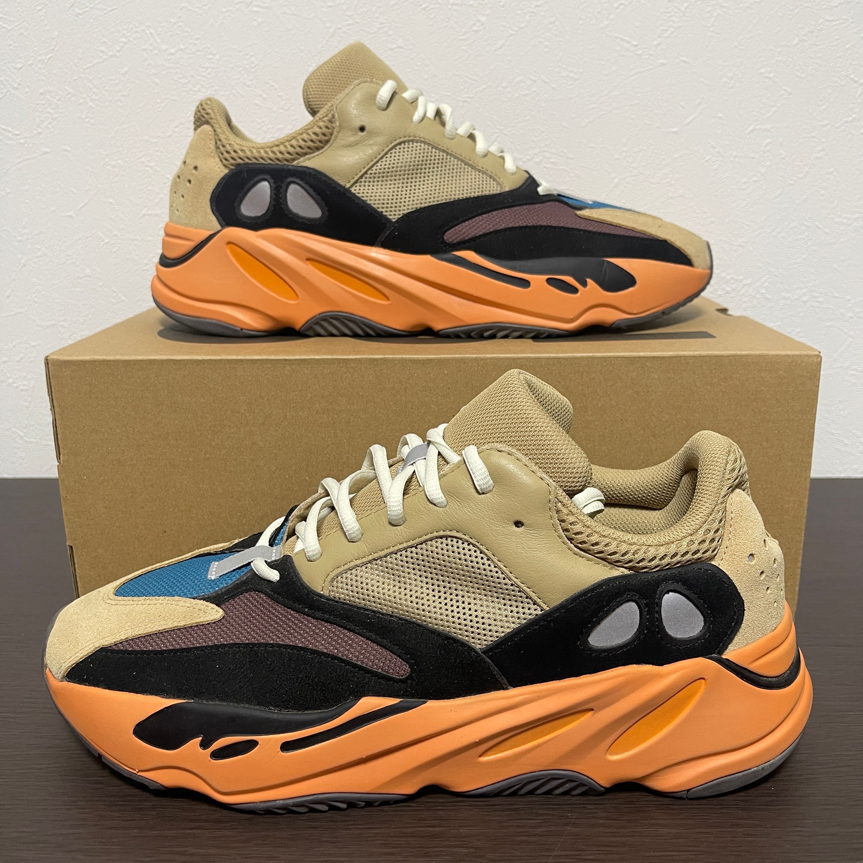 adidas YEEZY Boost 700 "Enflame Amber"