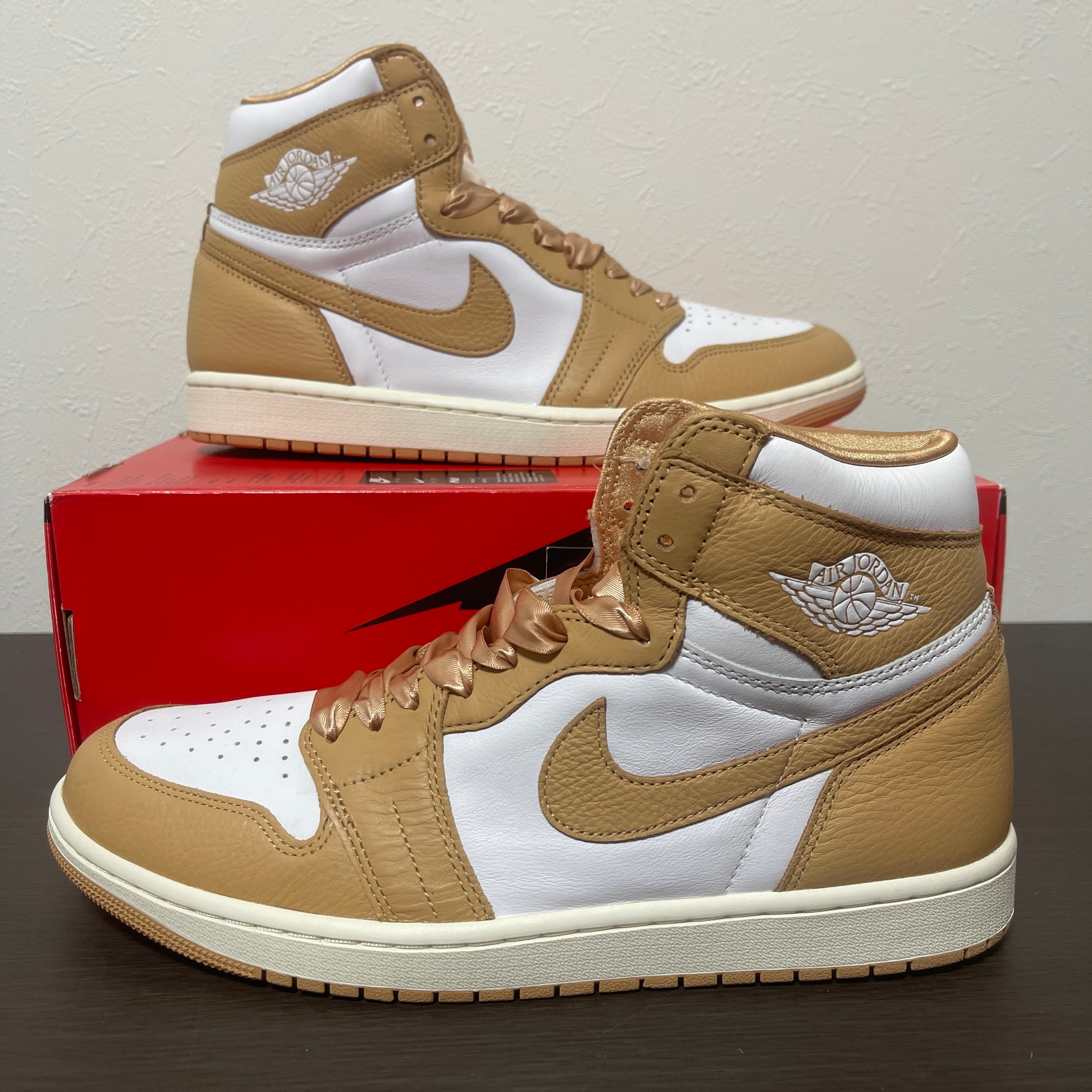 Nike Women's Air Jordan 1 Retro High OG "Praline"