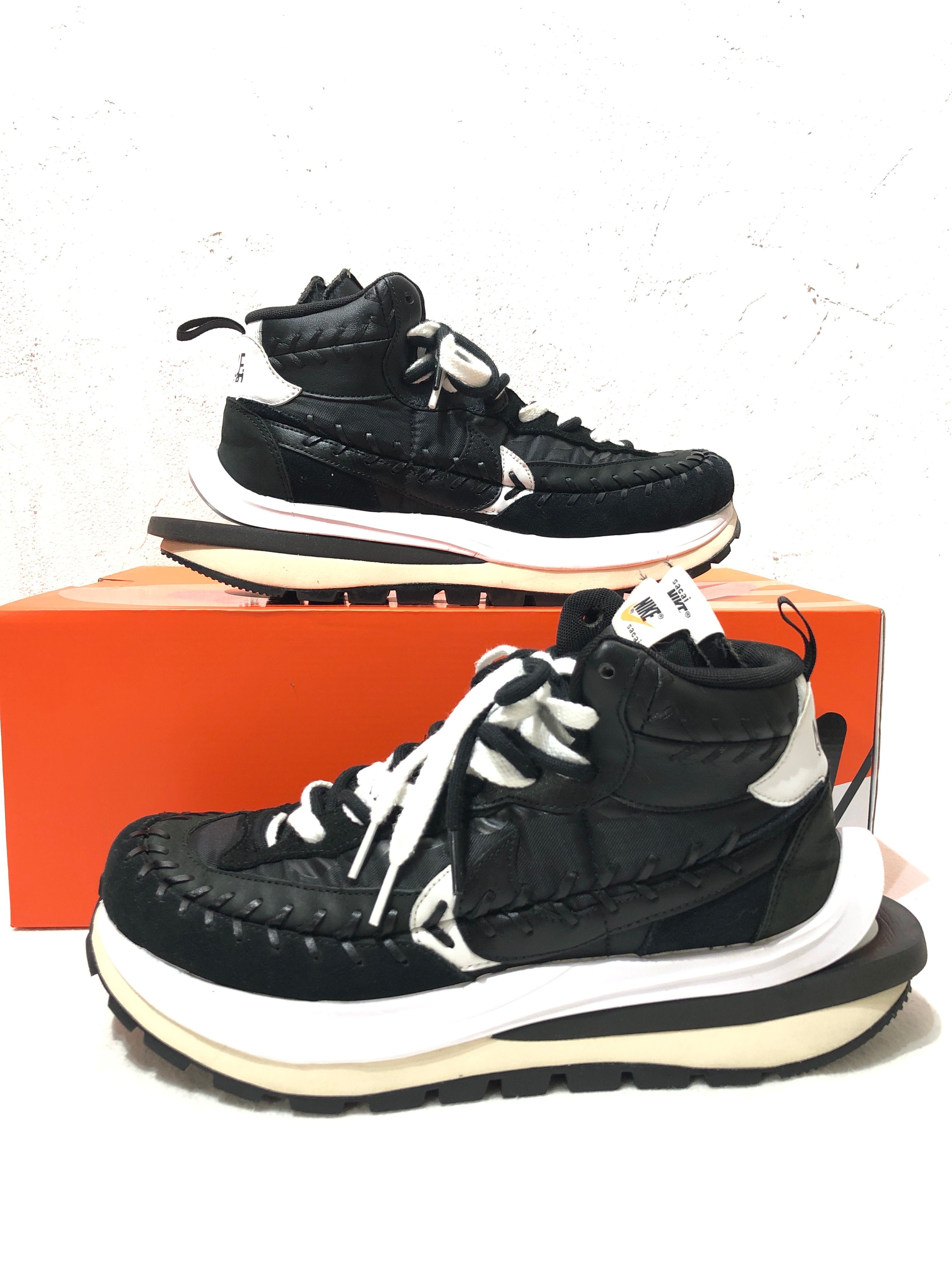 Jean-Paul Gaultier × sacai × Nike Vapor Waffle "Black/Black-White"