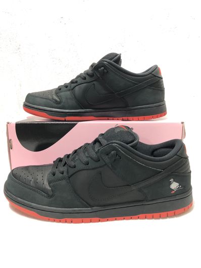 Nike SB Dunk Low TRD QS "Black Pigeon"