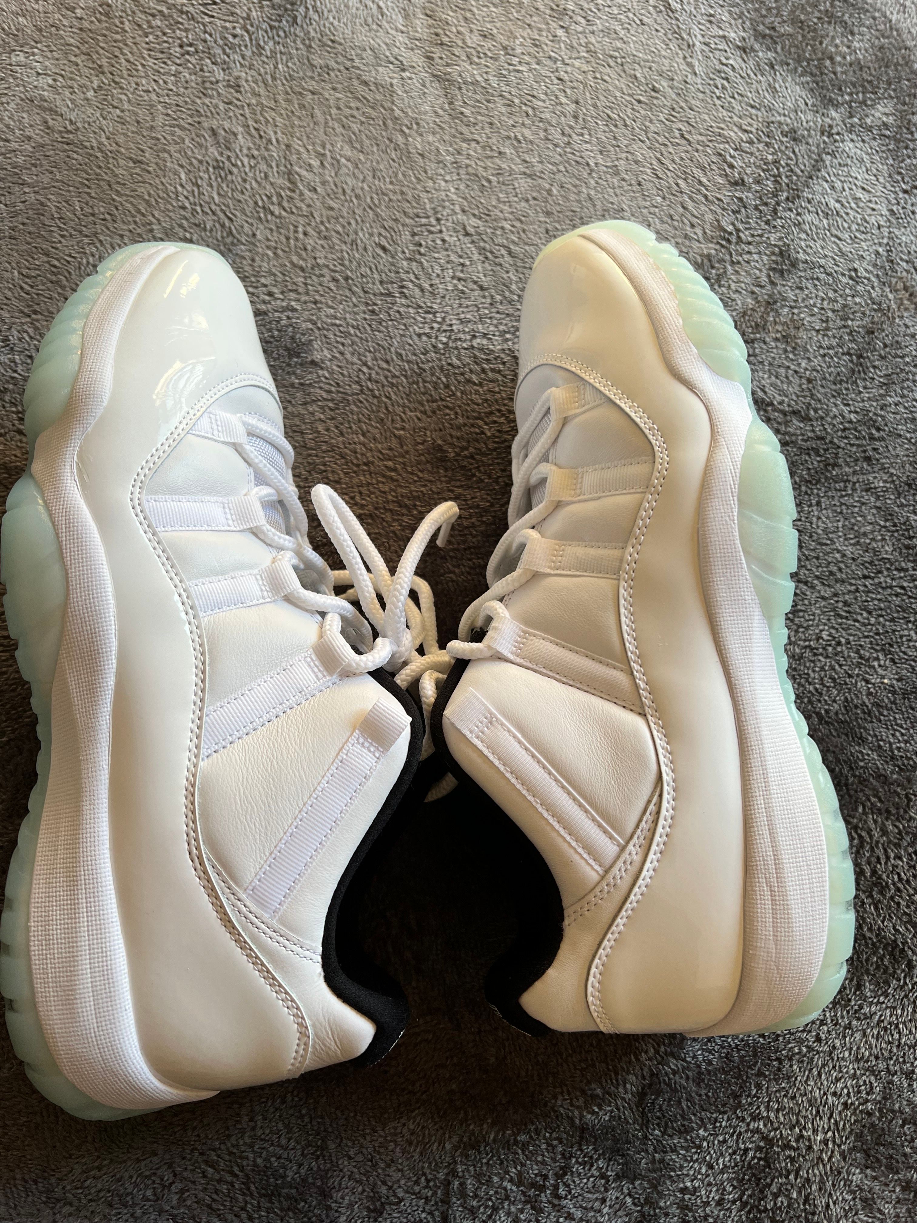 Nike Air Jordan 11 Low "Legend Blue"