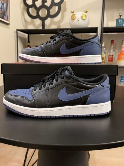 Nike Air Jordan 1 Low OG "Mystic Navy"