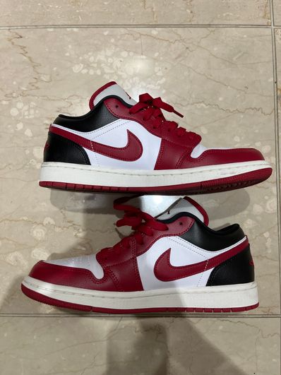 Nike Women's Air Jordan 1 Low "Red/Black"