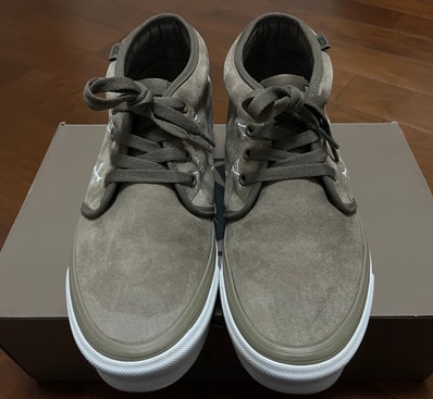 WTAPS × Vault by Vans OG Chukka LX "Coyote Brown"