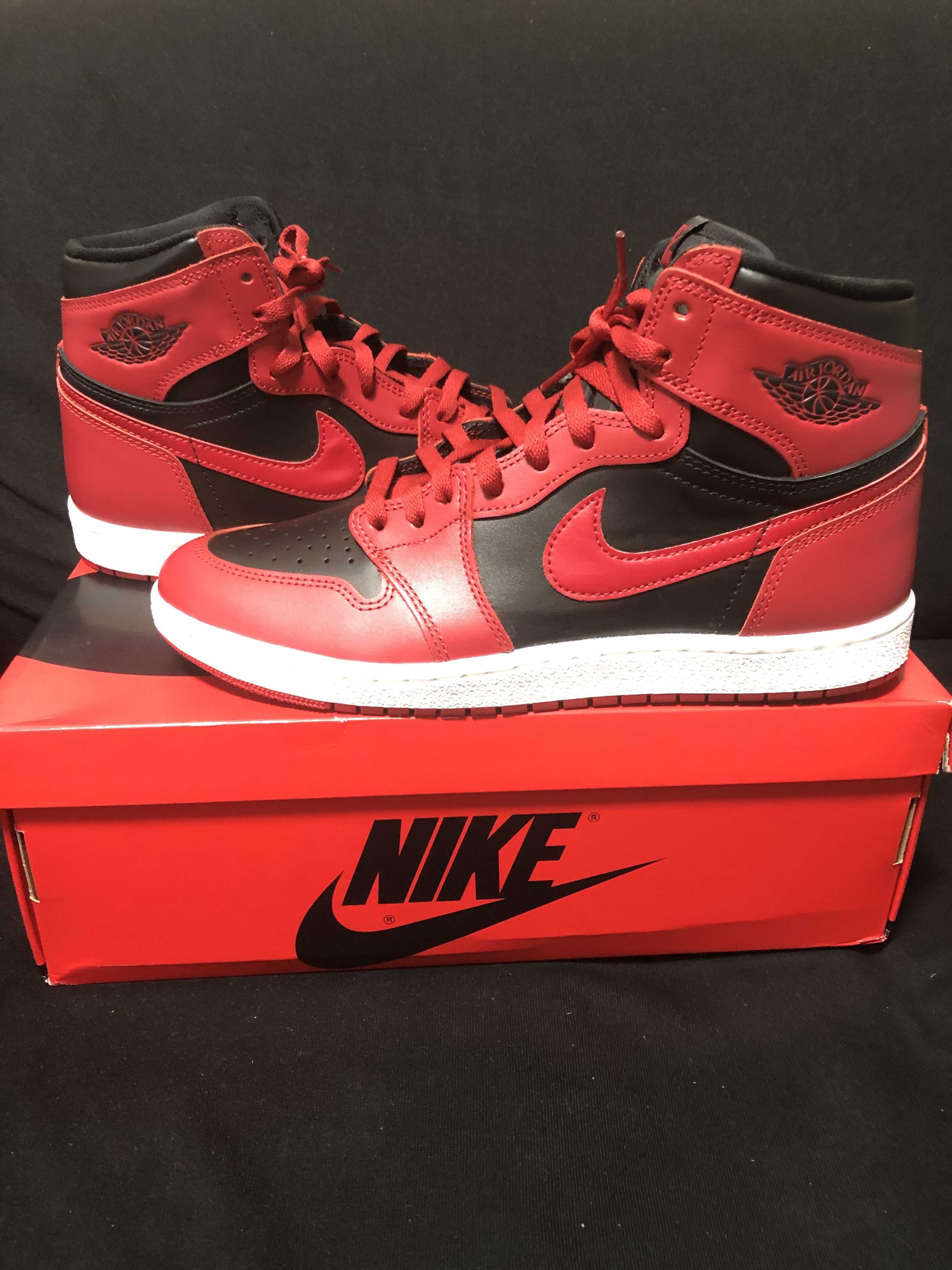 Nike Air Jordan 1 High ’85 "Varsity Red"